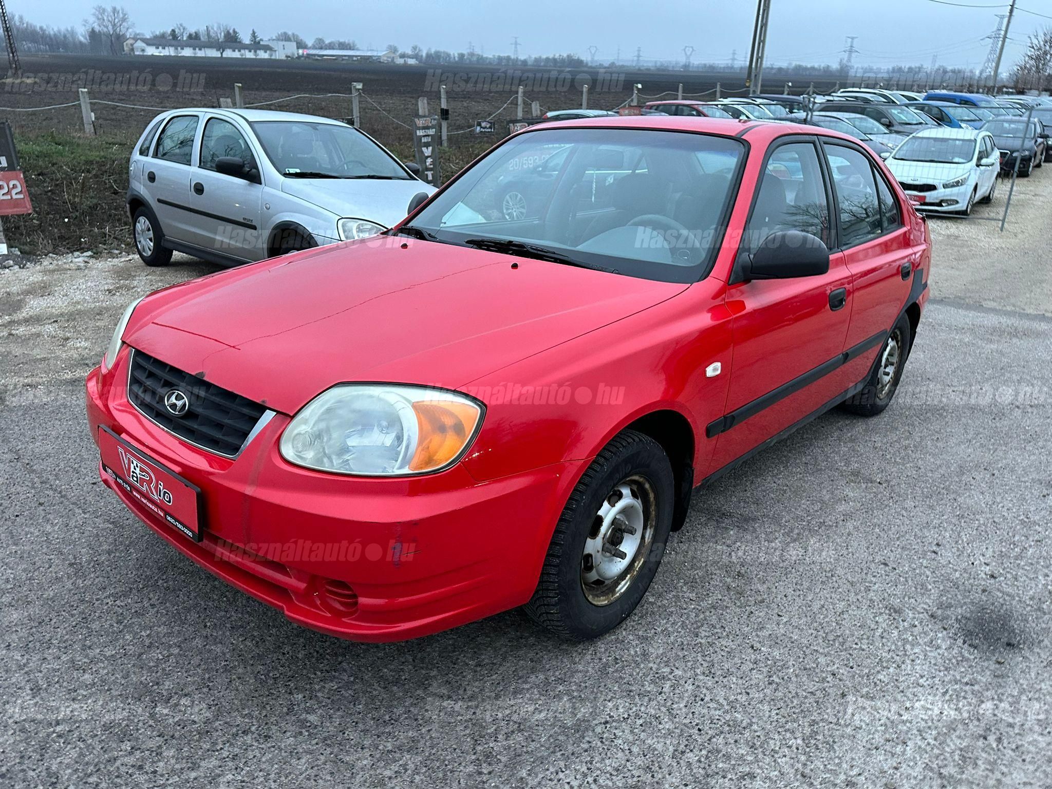 HYUNDAI ACCENT 2004/1 - 1