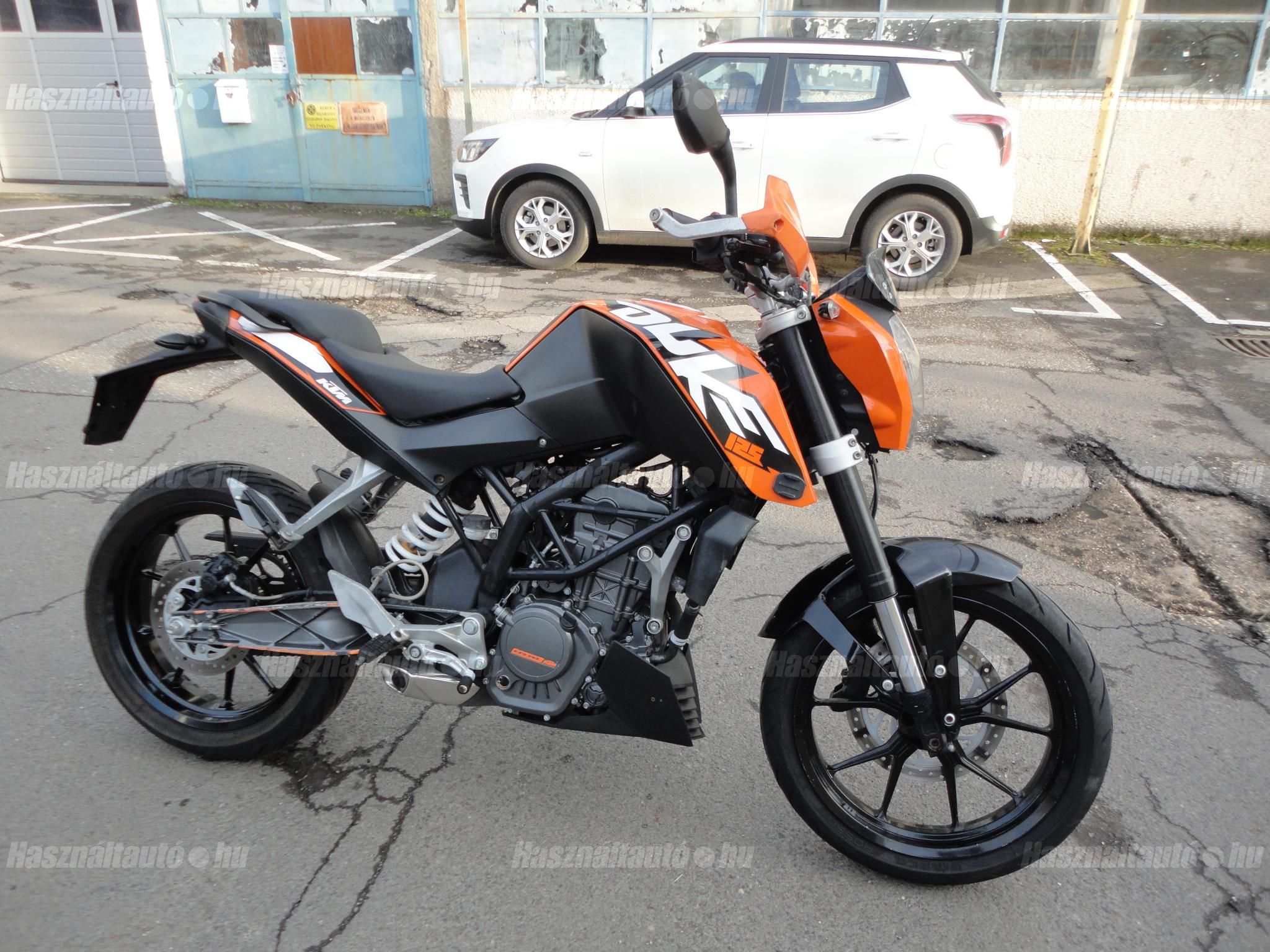 KTM 125 DUKE 2011/10 - 1