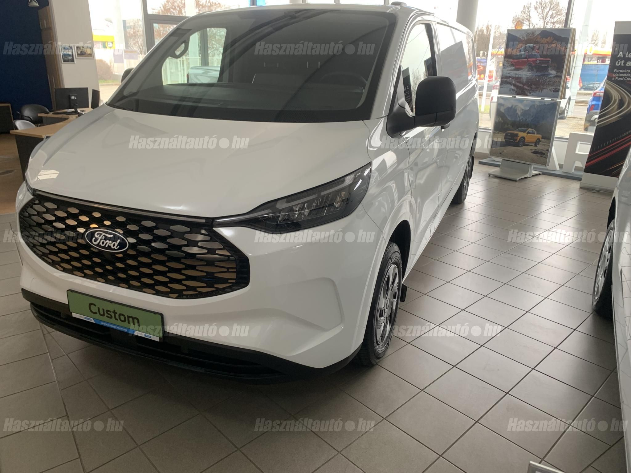 FORD TRANSIT 2024 - 1