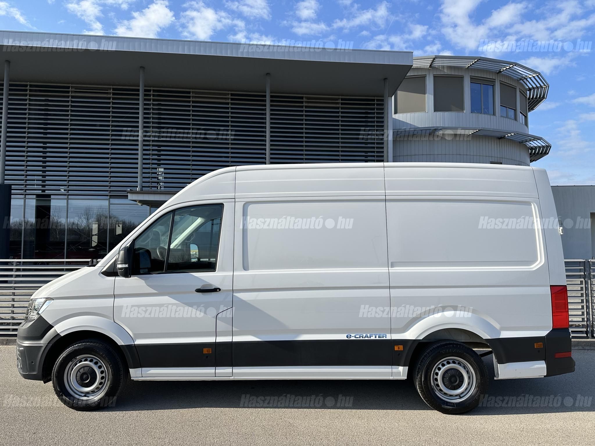 VOLKSWAGEN CRAFTER 2020/11 - 1