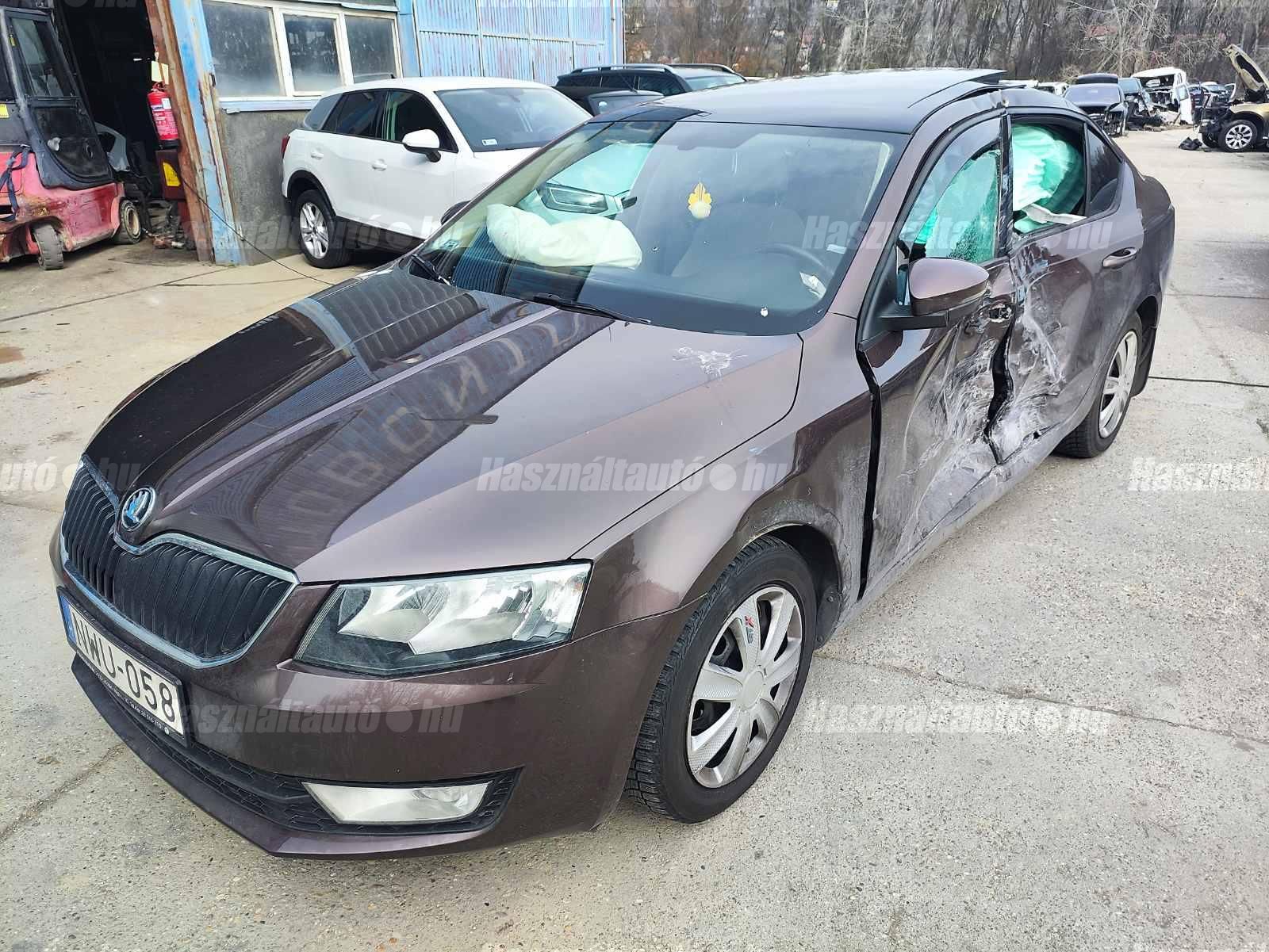 SKODA OCTAVIA 2016/10 - 1
