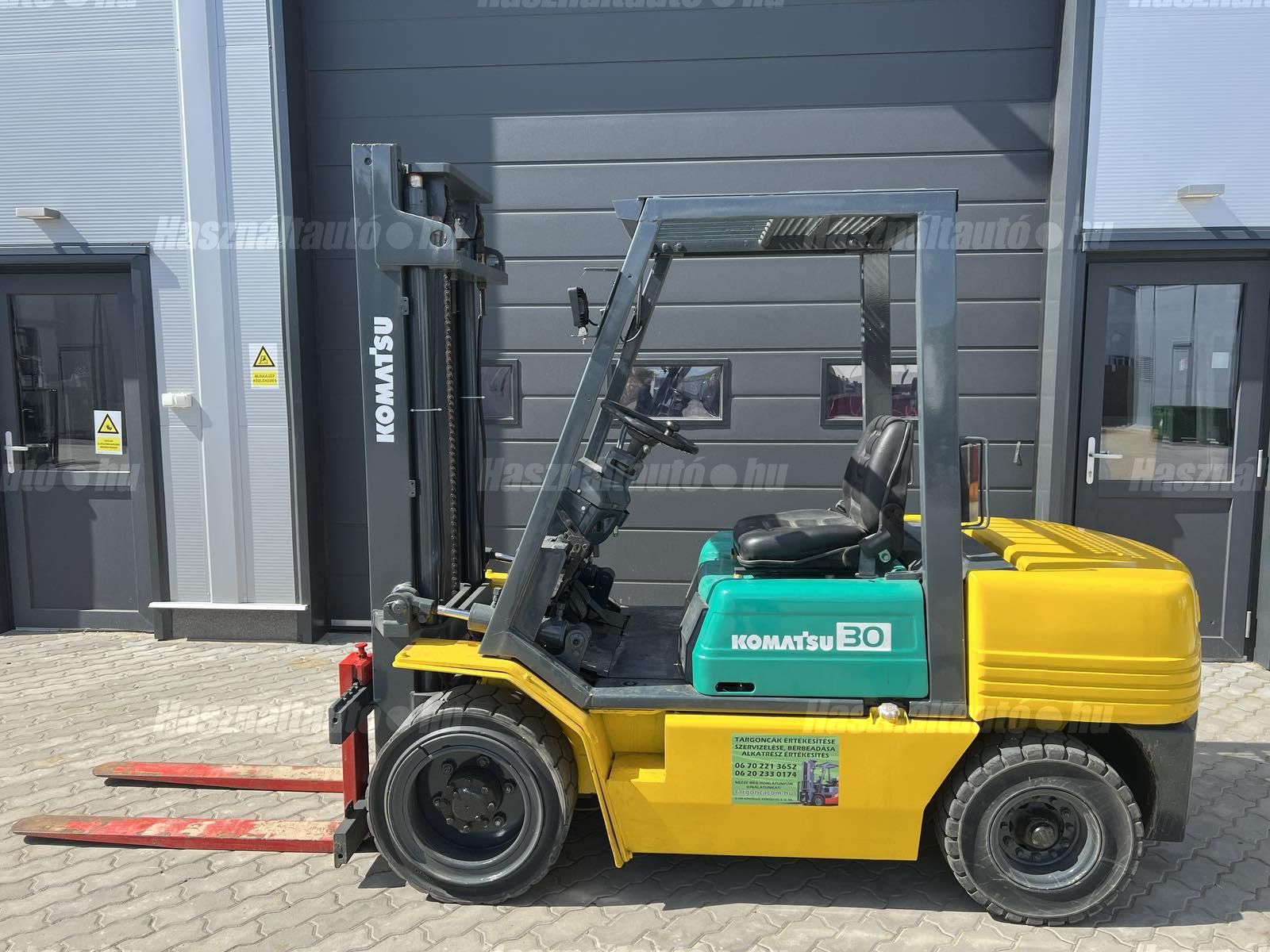 KOMATSU 1999 - 1