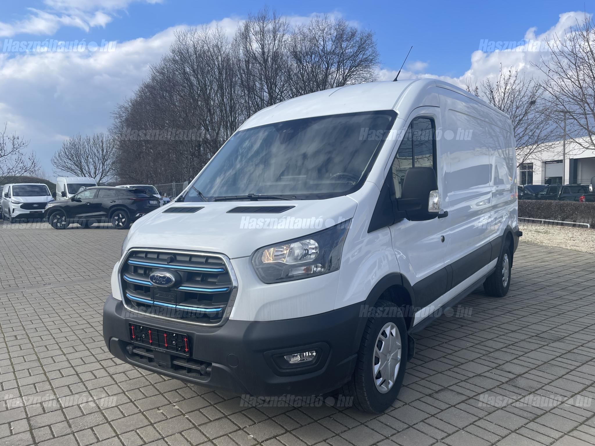 FORD TRANSIT 2025 - 1