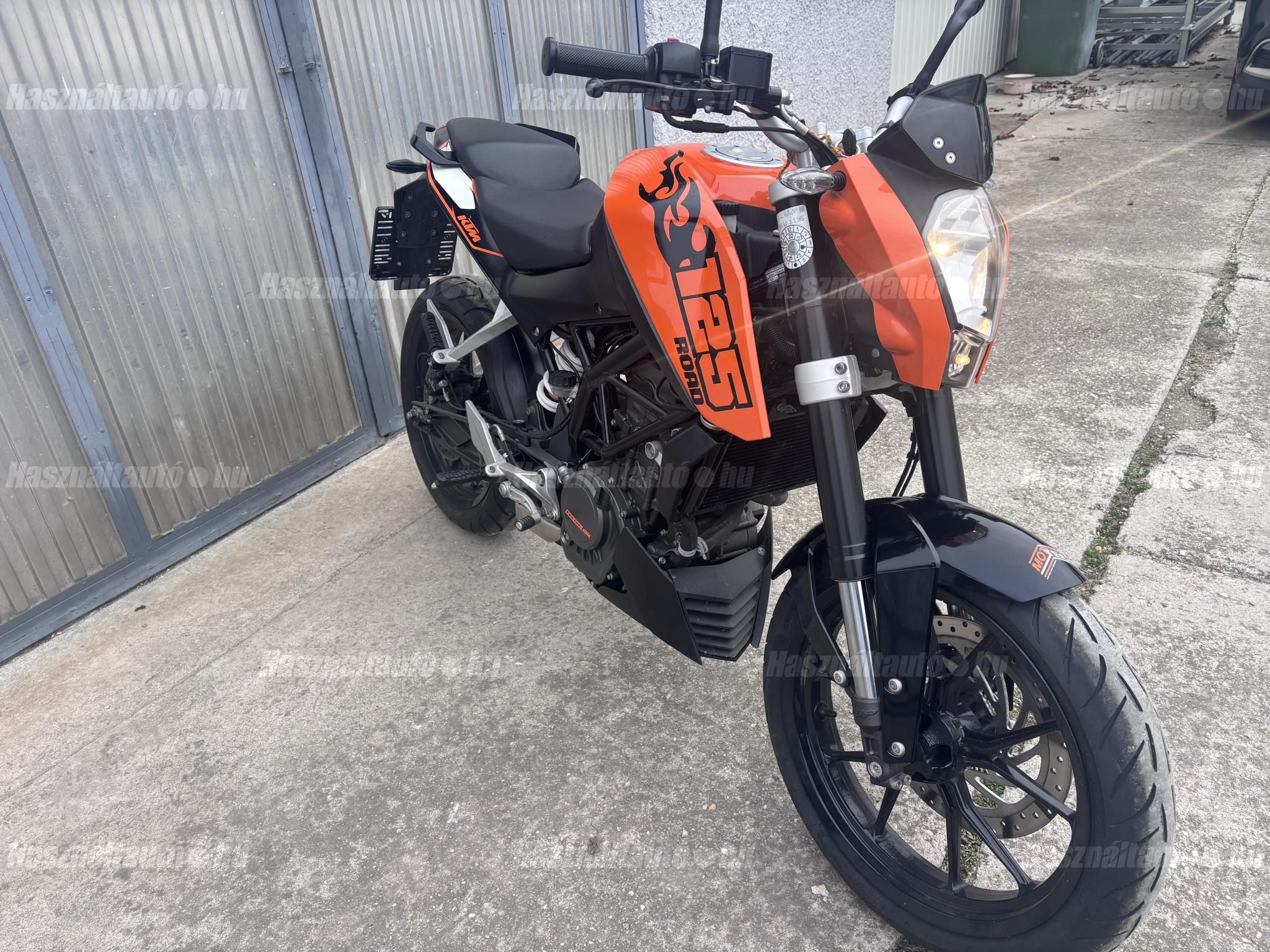 KTM 125 DUKE 2013 - 1