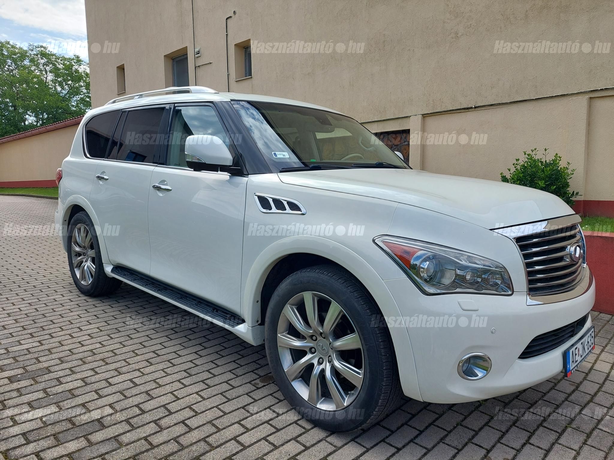 INFINITI QX56 2011/2 - 1