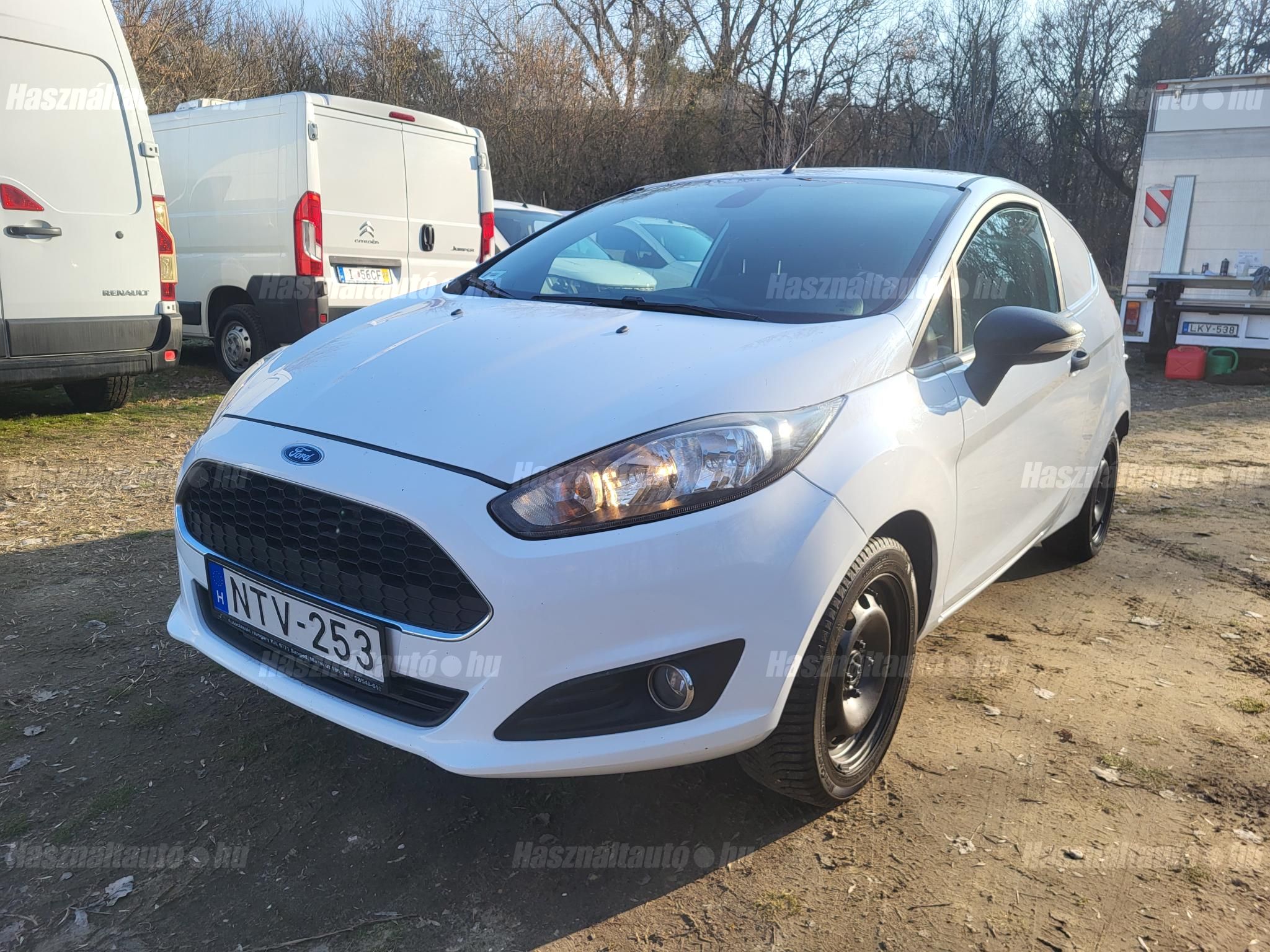 FORD FIESTA 2016/9 - 1