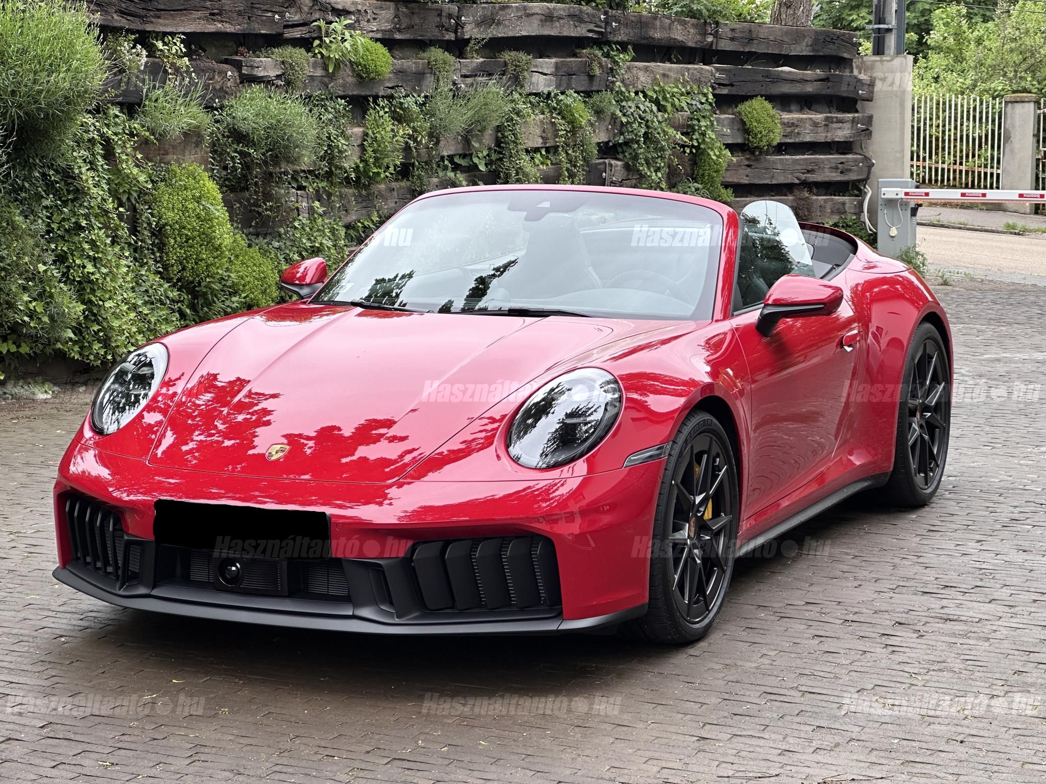 PORSCHE 911 2025/3 - 1