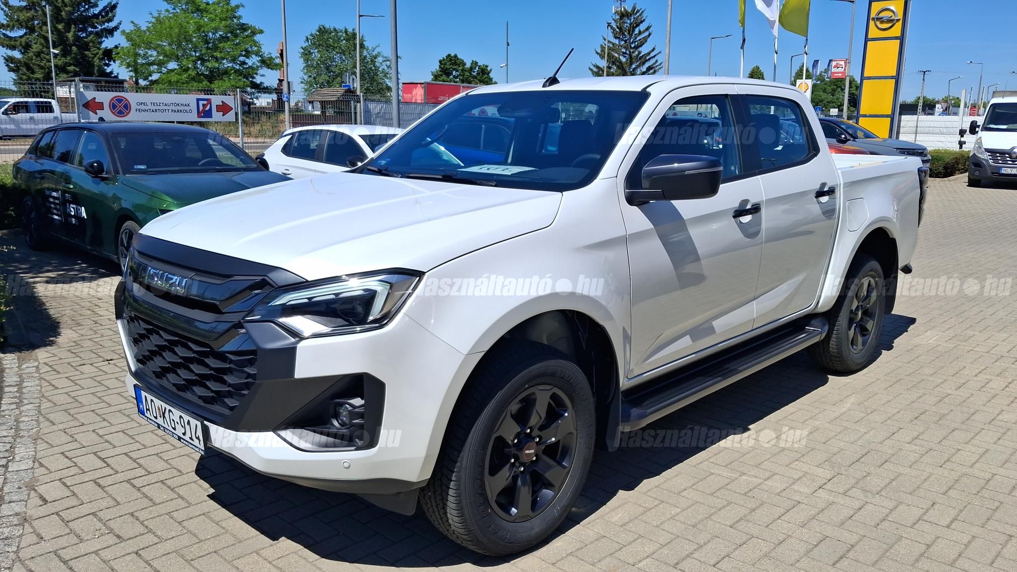 ISUZU D-MAX 2025/3 - 1