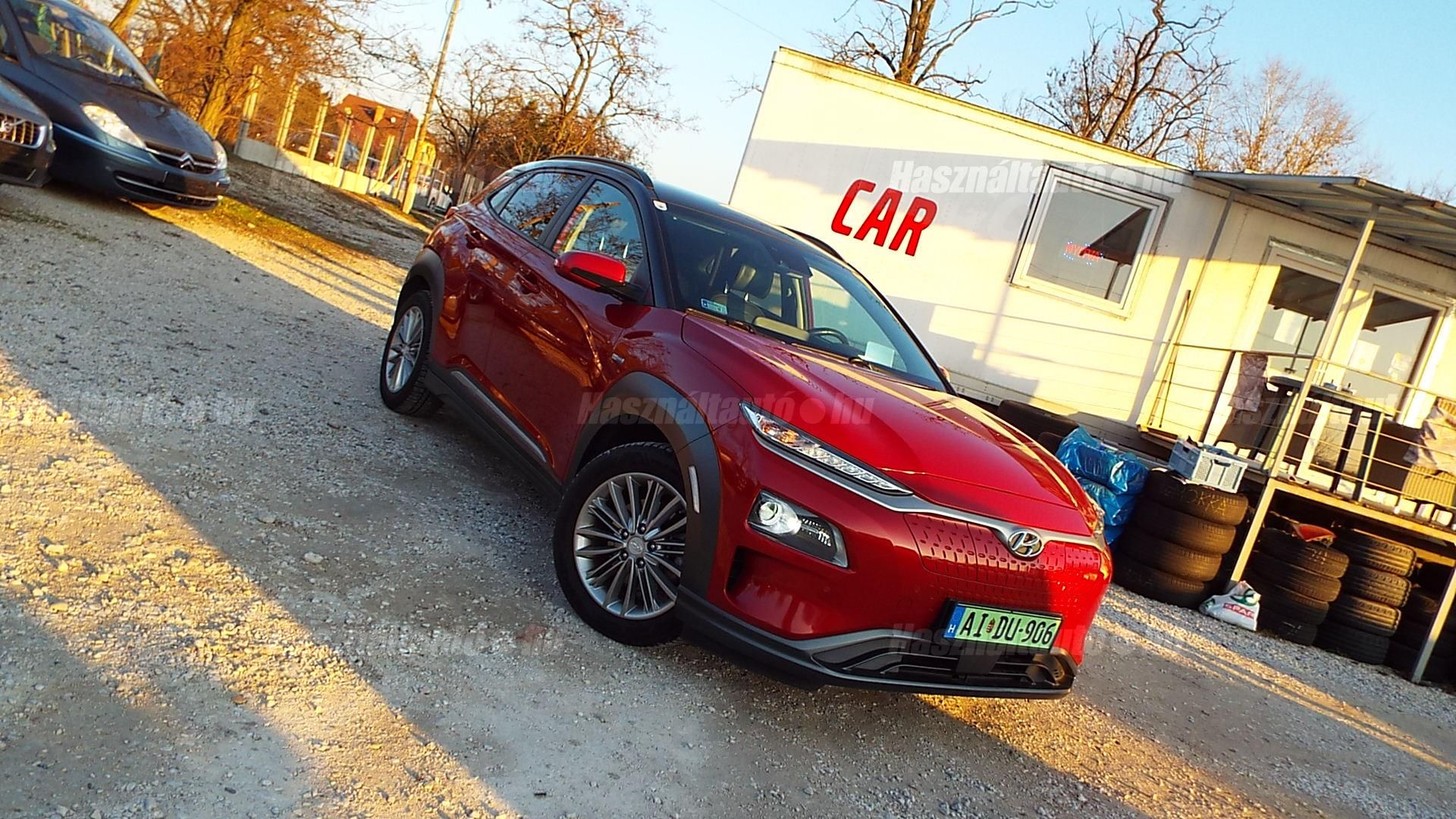 HYUNDAI KONA 2018/9 - 1