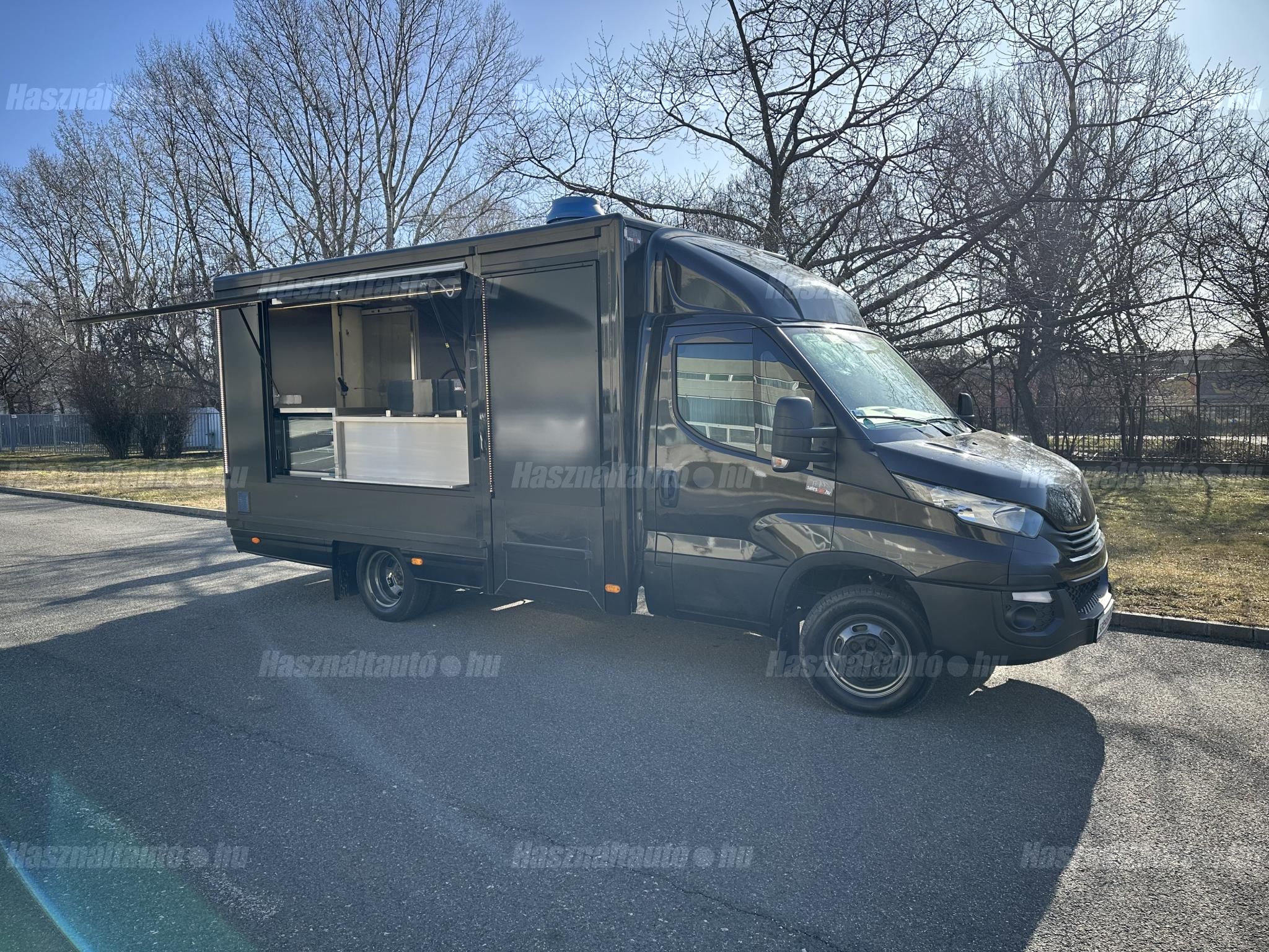 IVECO 2018/4 - 1