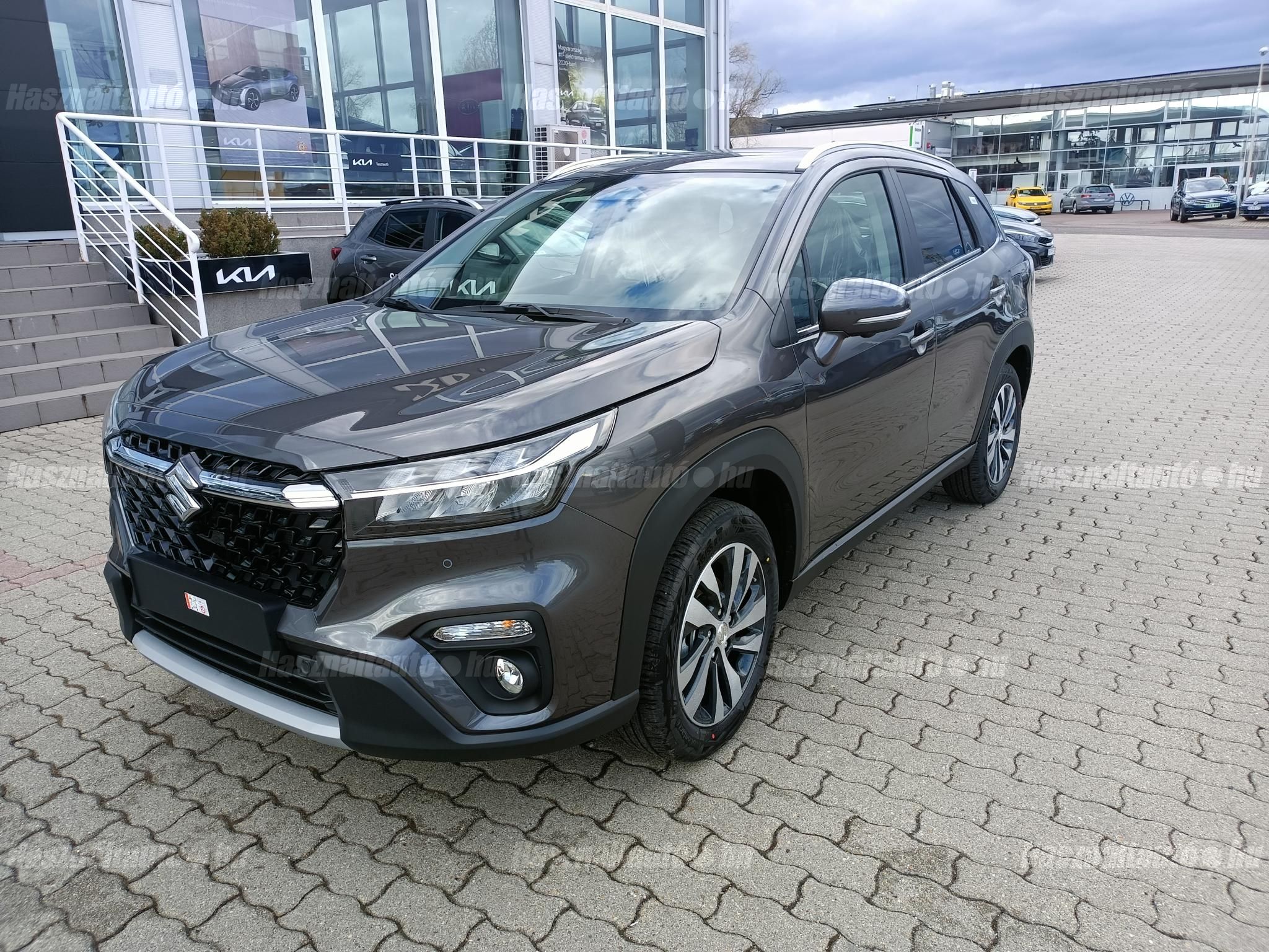 SUZUKI S-CROSS 2025 - 1