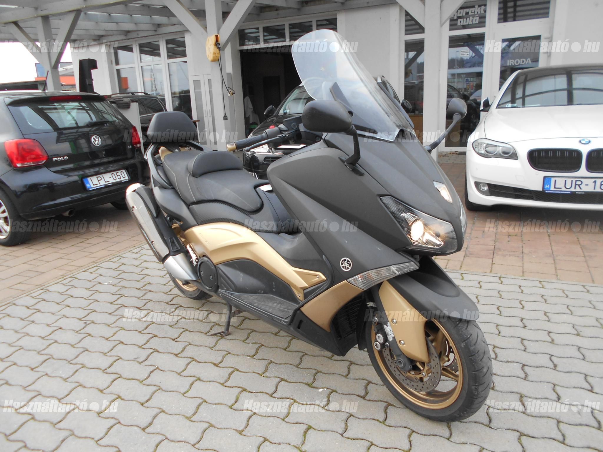 YAMAHA TMAX 2014/2 - 1