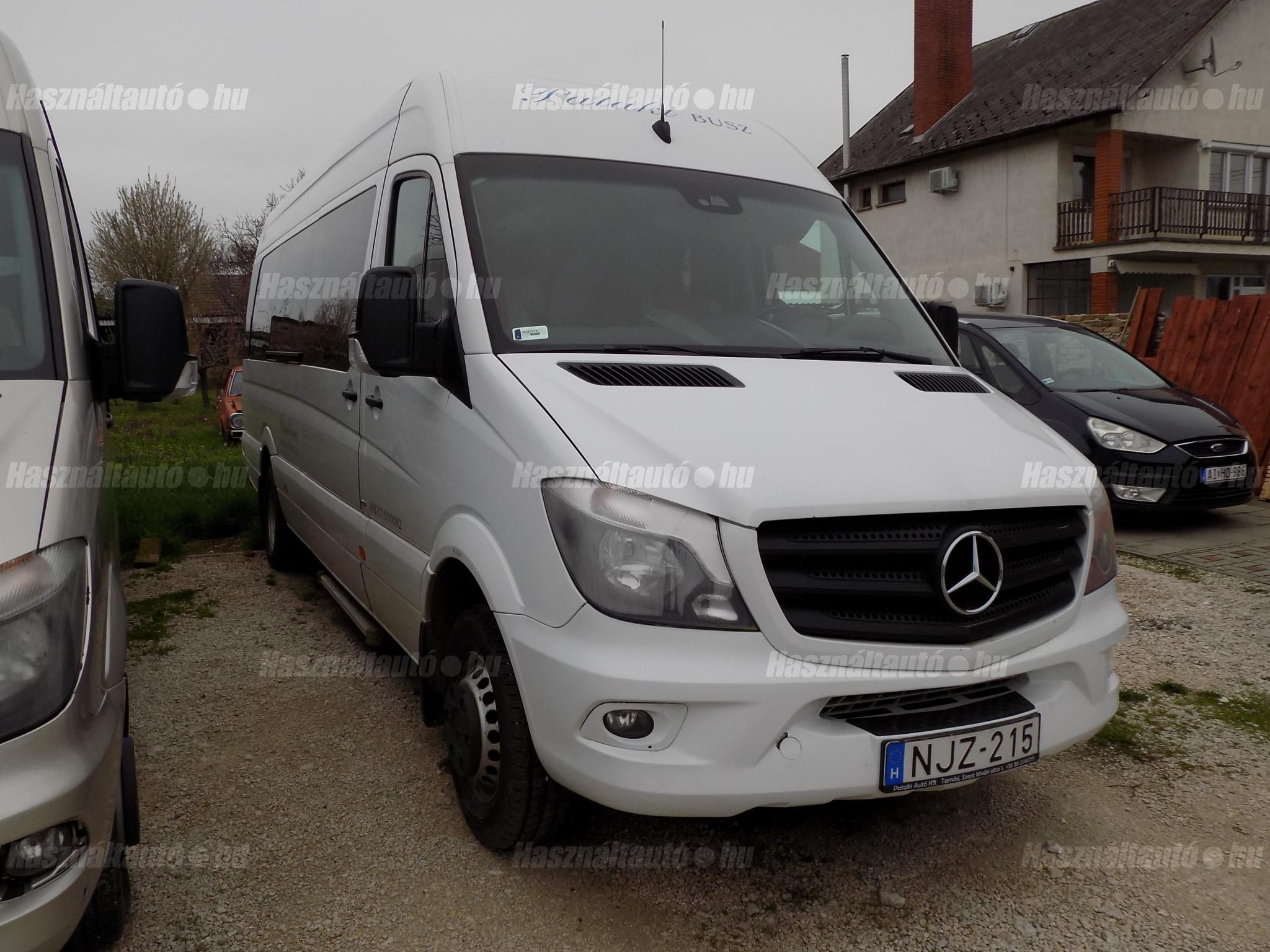 MERCEDES-BENZ 2015/12 - 1