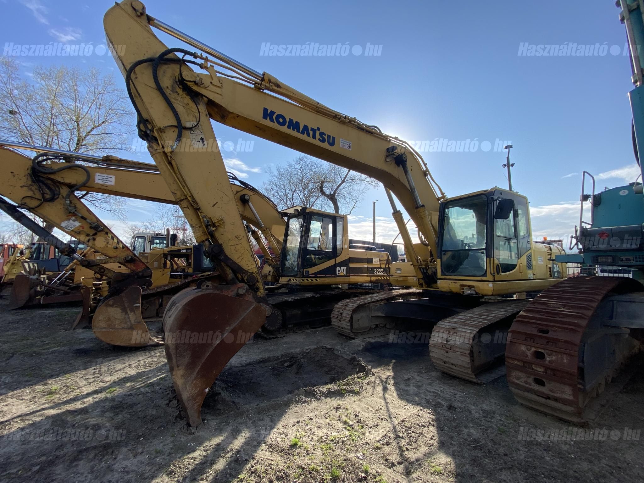 KOMATSU 2008 - 1