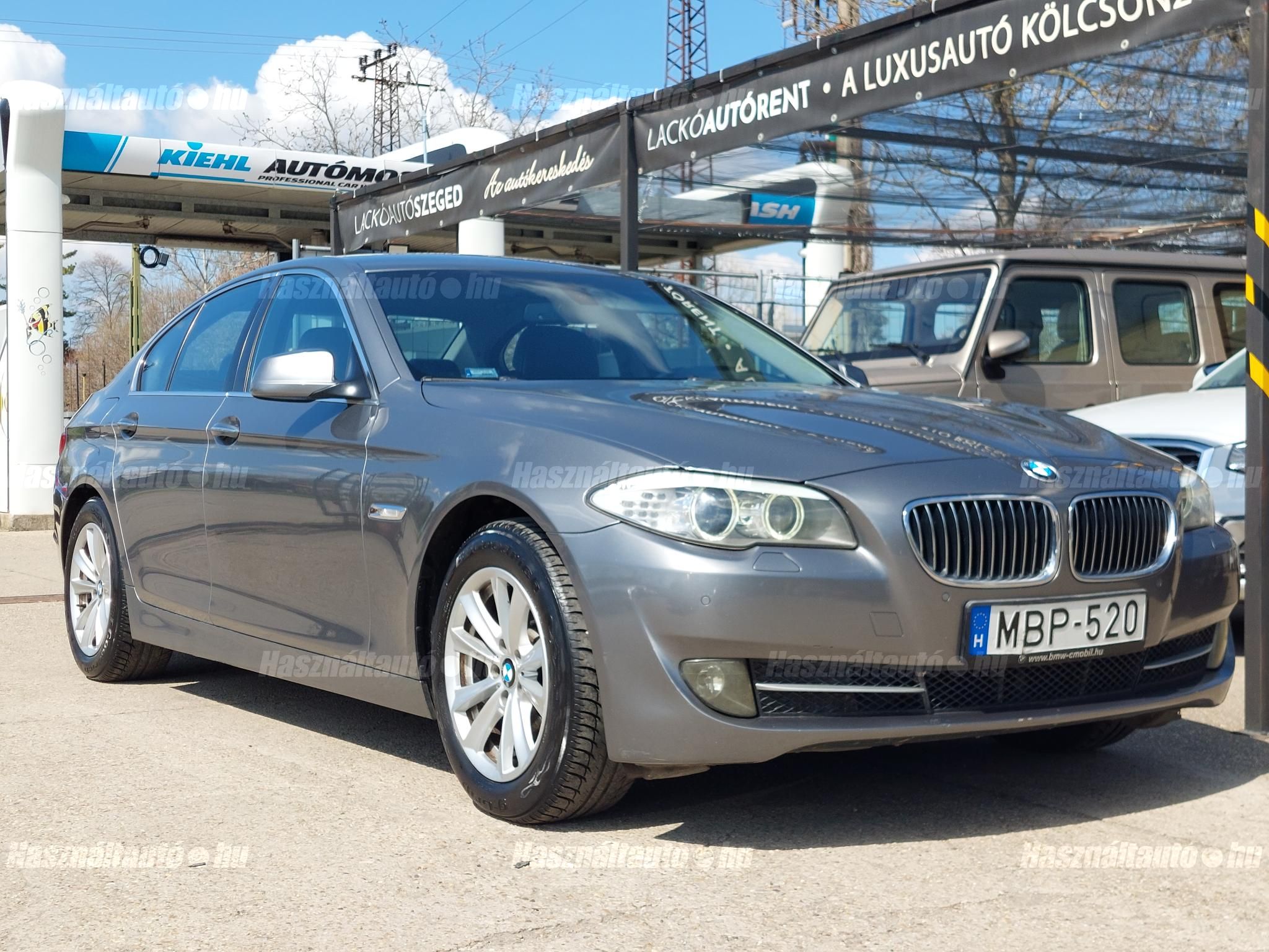 BMW 520 2012/3 - 1