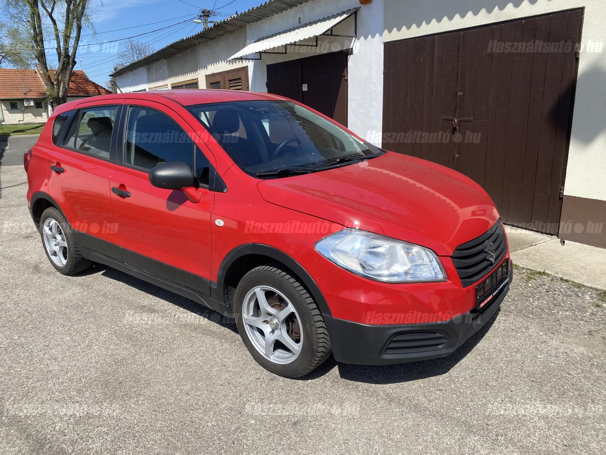 SUZUKI SX4 S-CROSS 2015/5 - 1