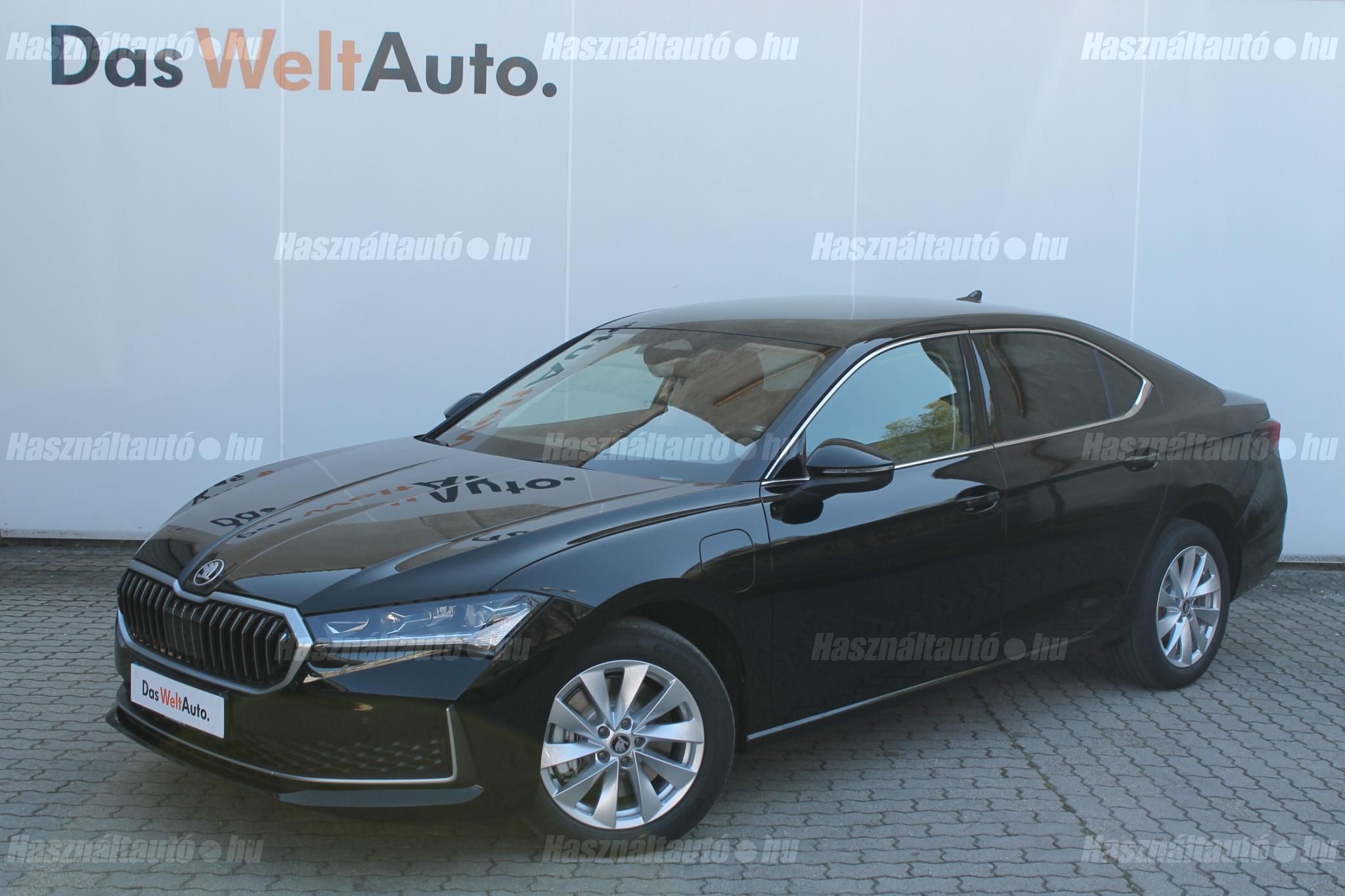 SKODA SUPERB 2025/3 - 1