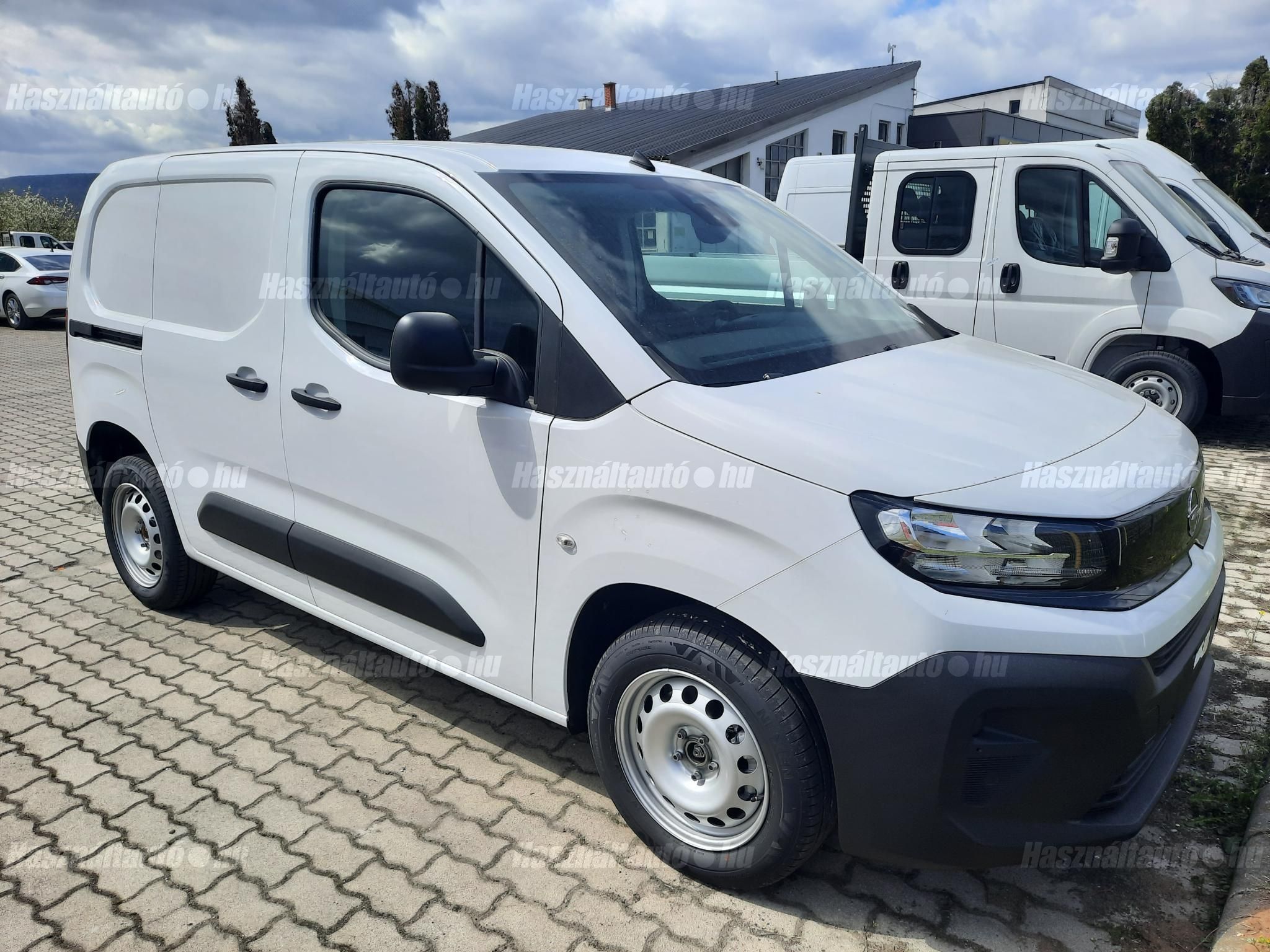 OPEL COMBO 2025 - 1