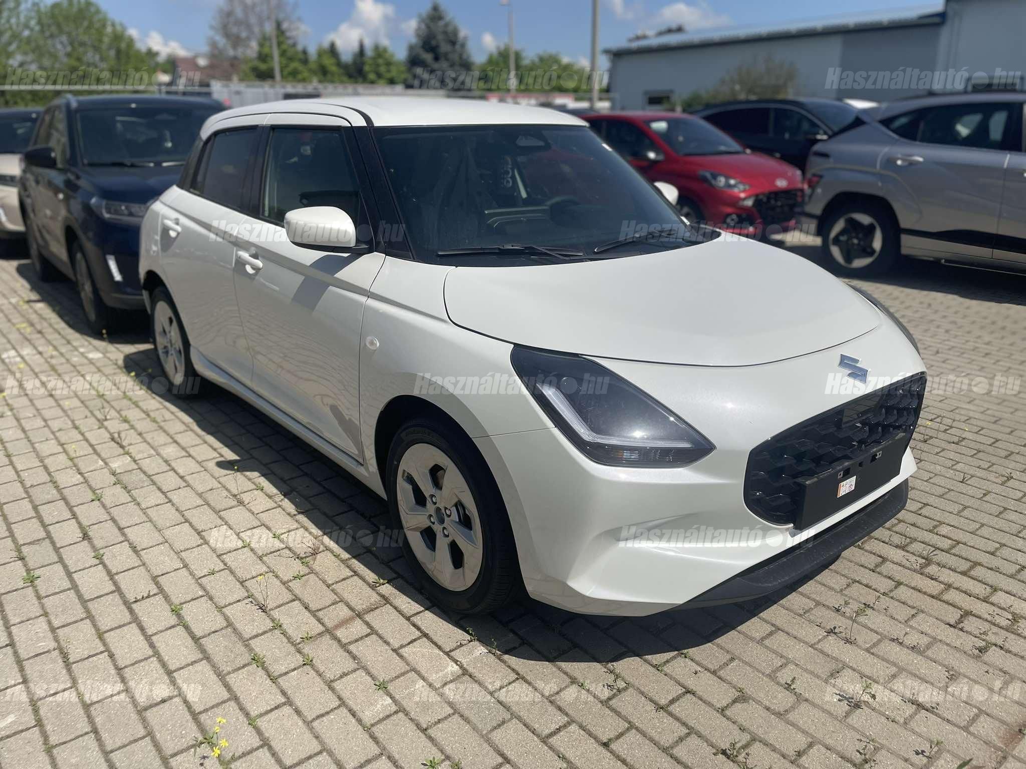 SUZUKI SWIFT 2025 - 1