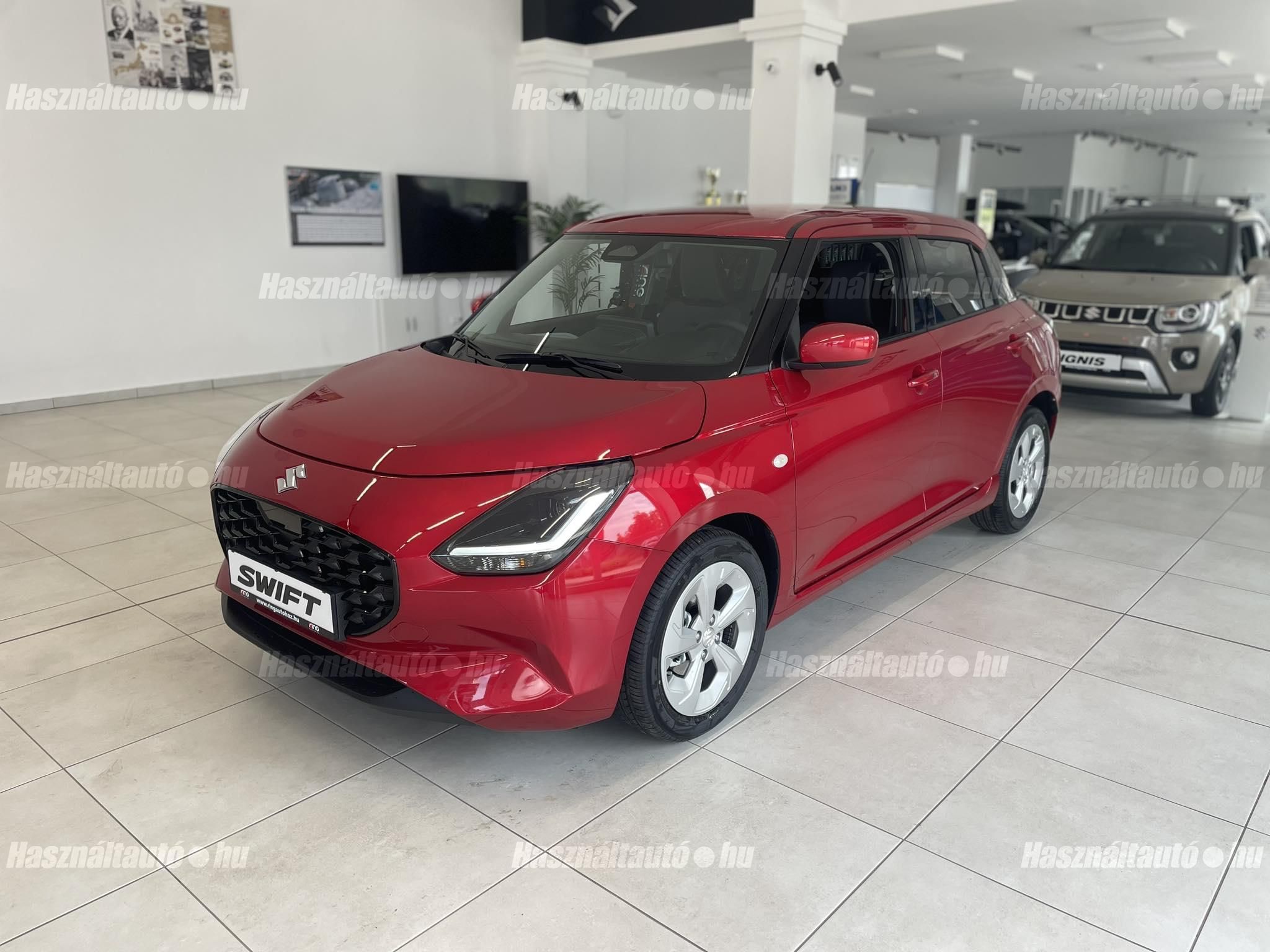 SUZUKI SWIFT 2025 - 1