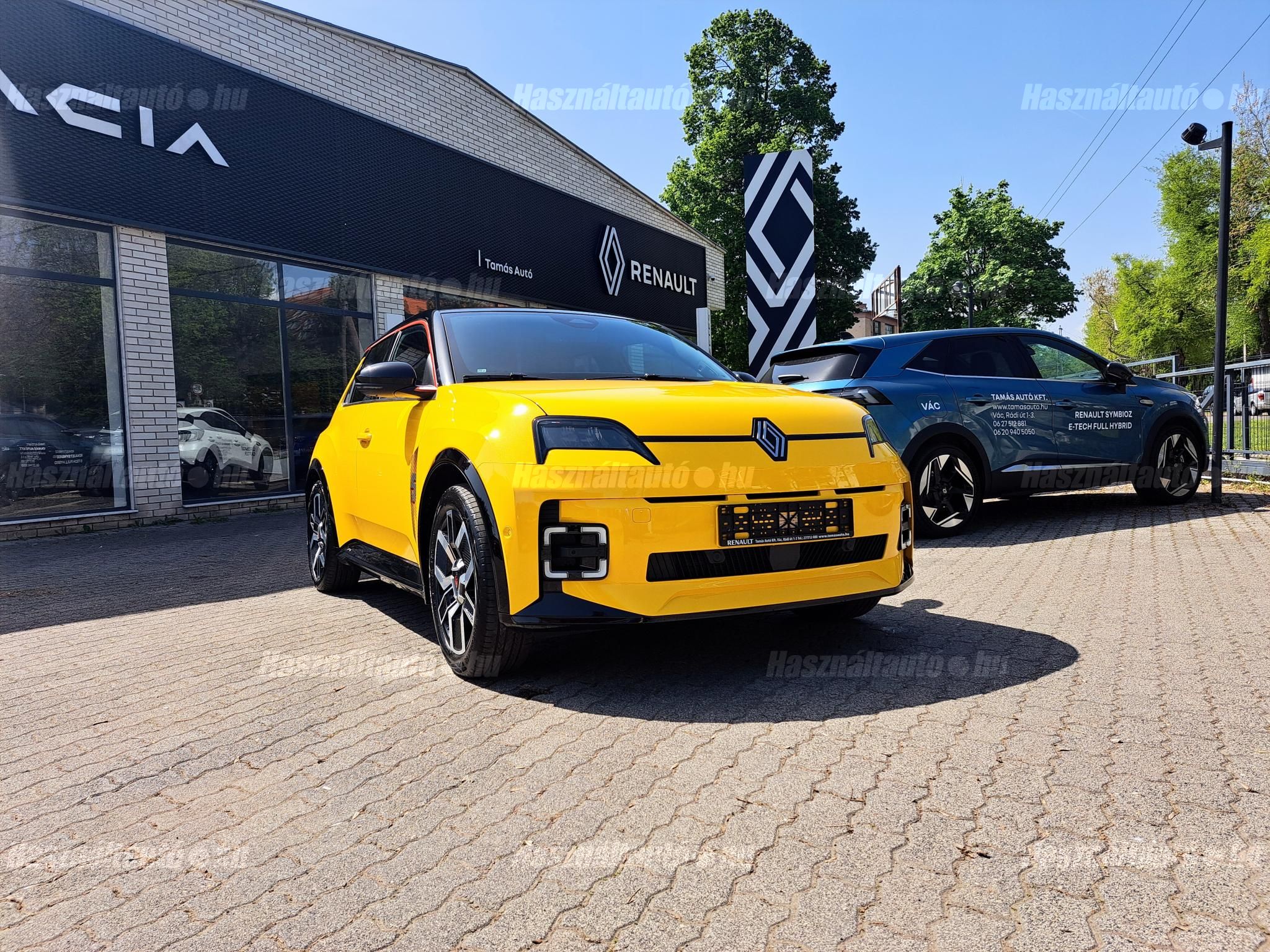 RENAULT R 5 2025/4 - 1