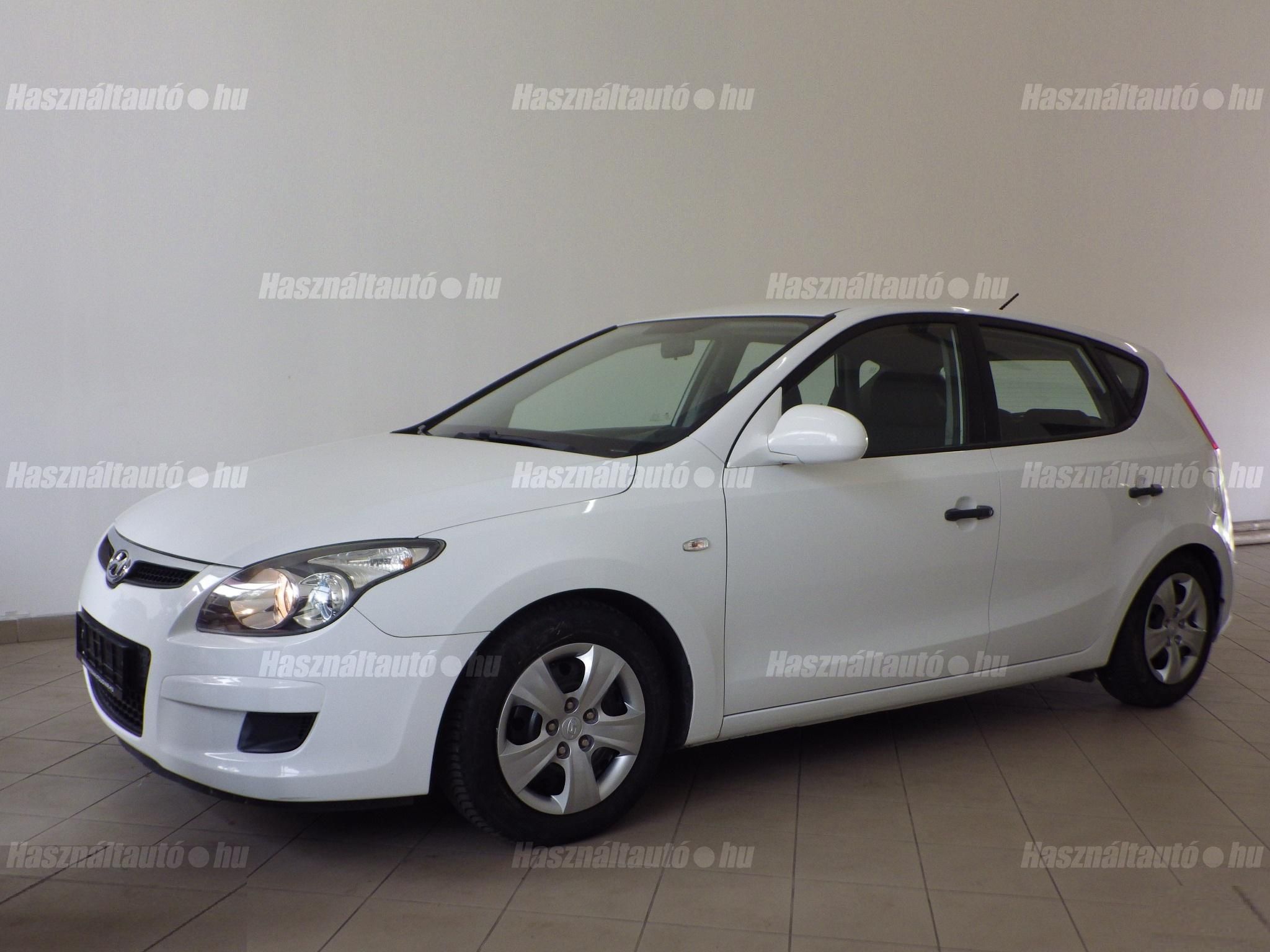 HYUNDAI I30 2009/2 - 1