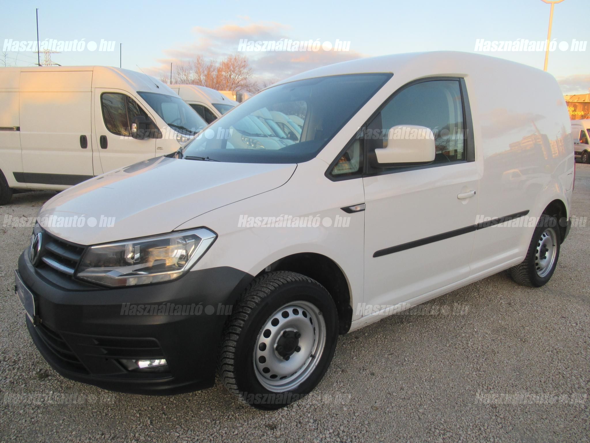 VOLKSWAGEN CADDY 2019/6 - 1
