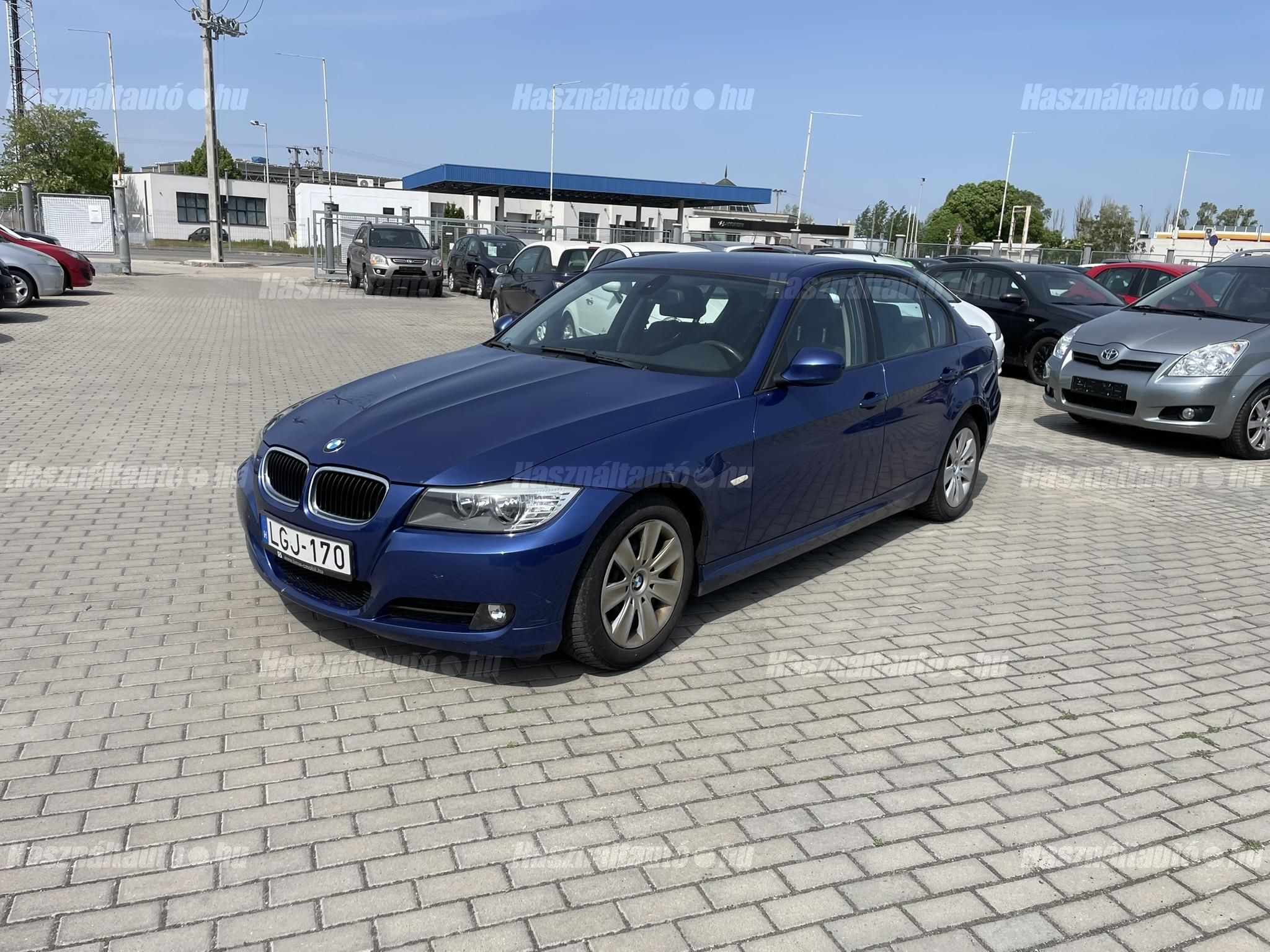 BMW 318 2008/12 - 1