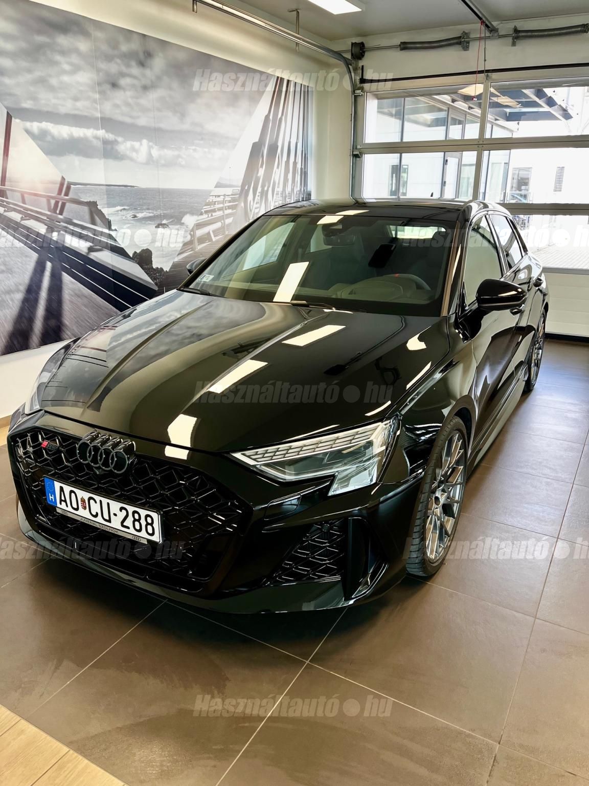 AUDI RS3 2025/6 - 1