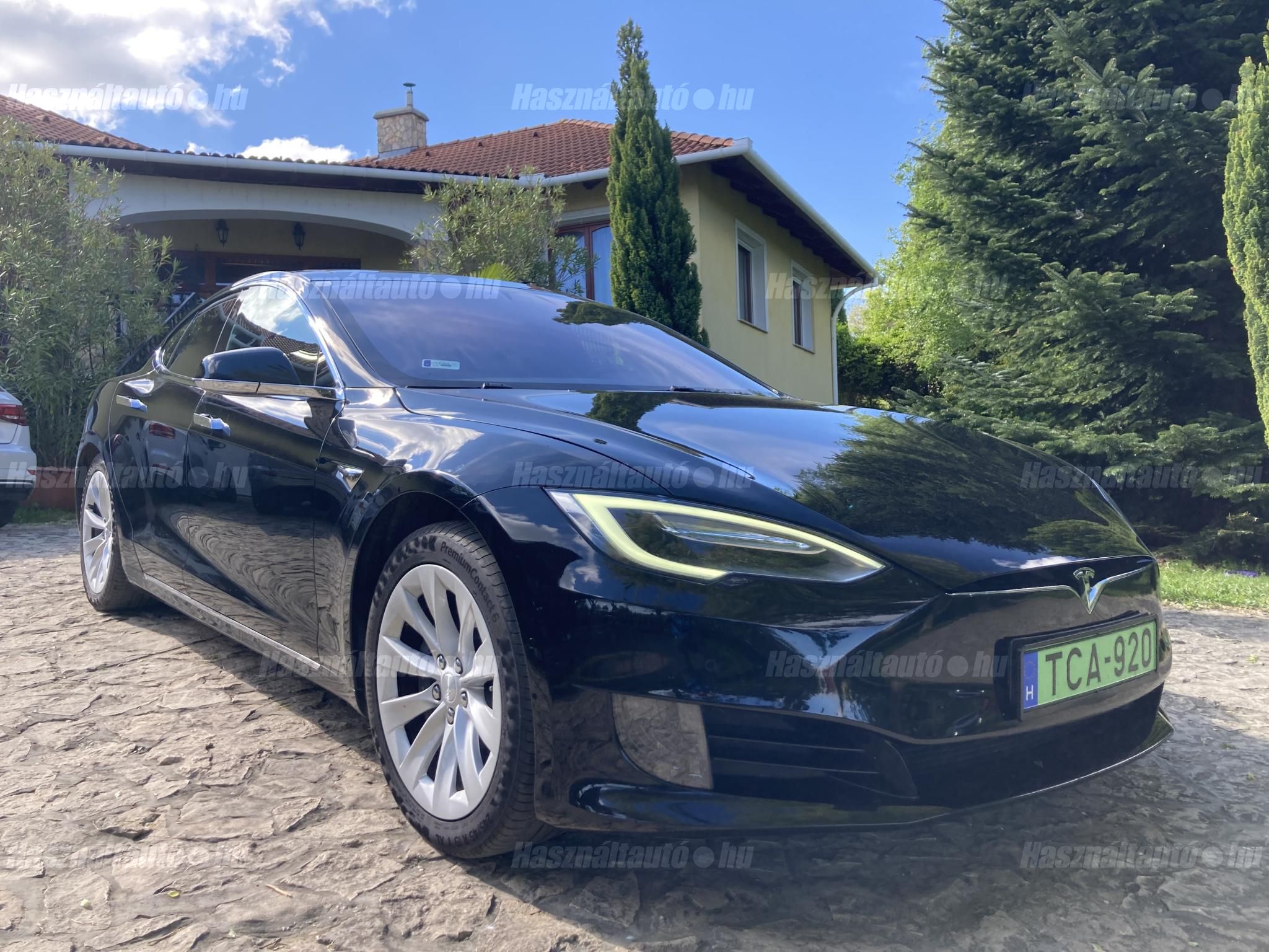 TESLA MODEL S 2017/5 - 1
