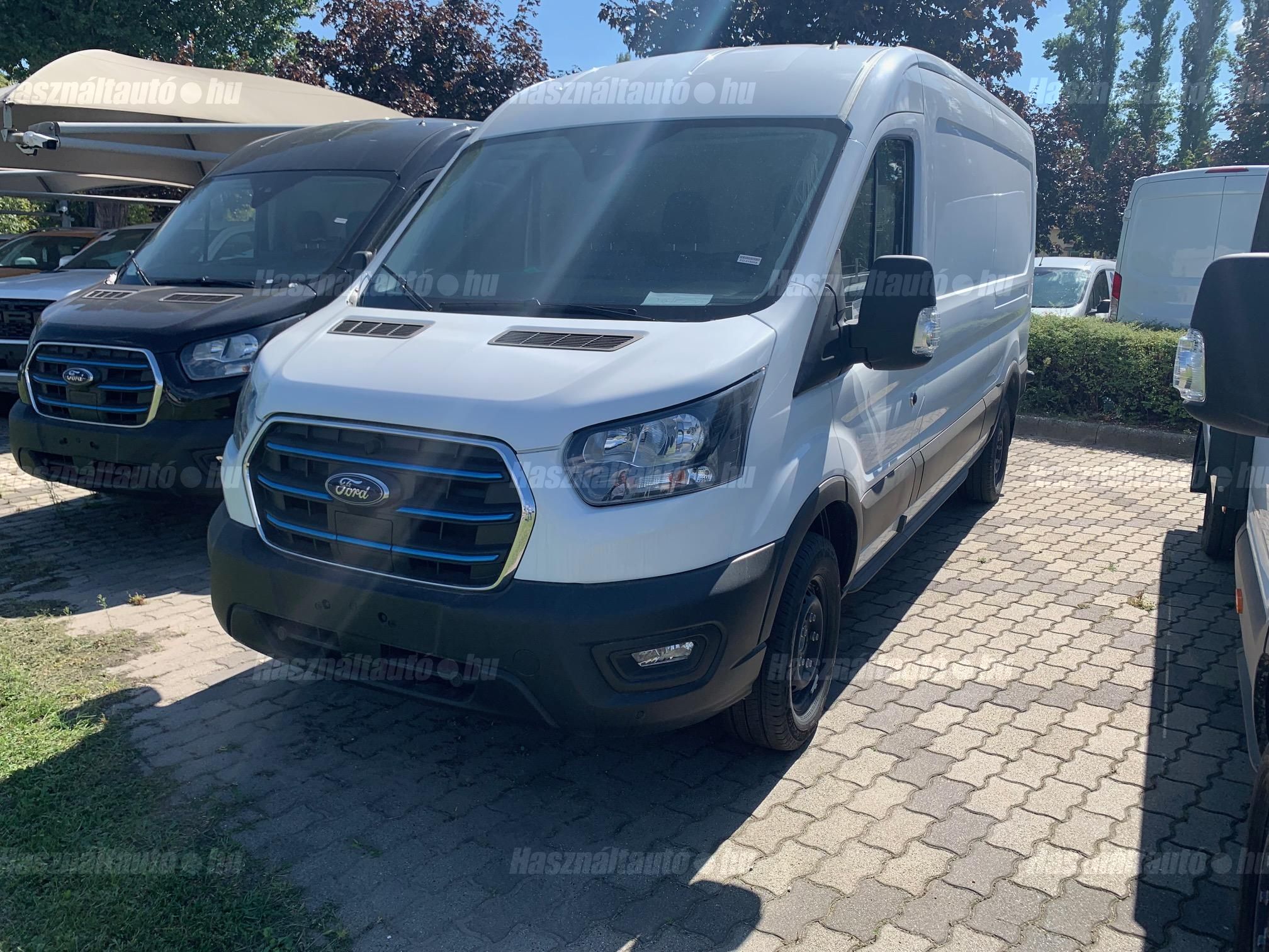 FORD TRANSIT 2025 - 1