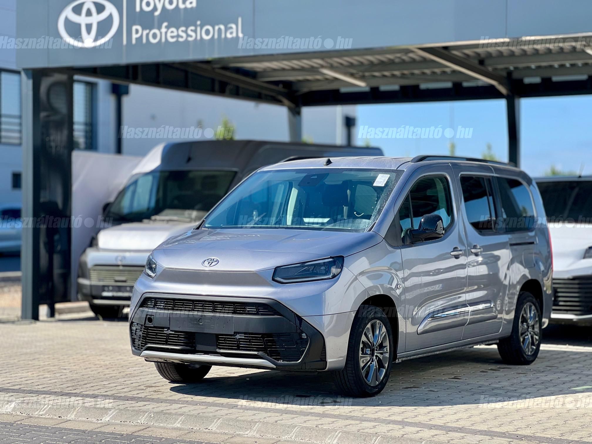 TOYOTA PROACE 2025 - 1