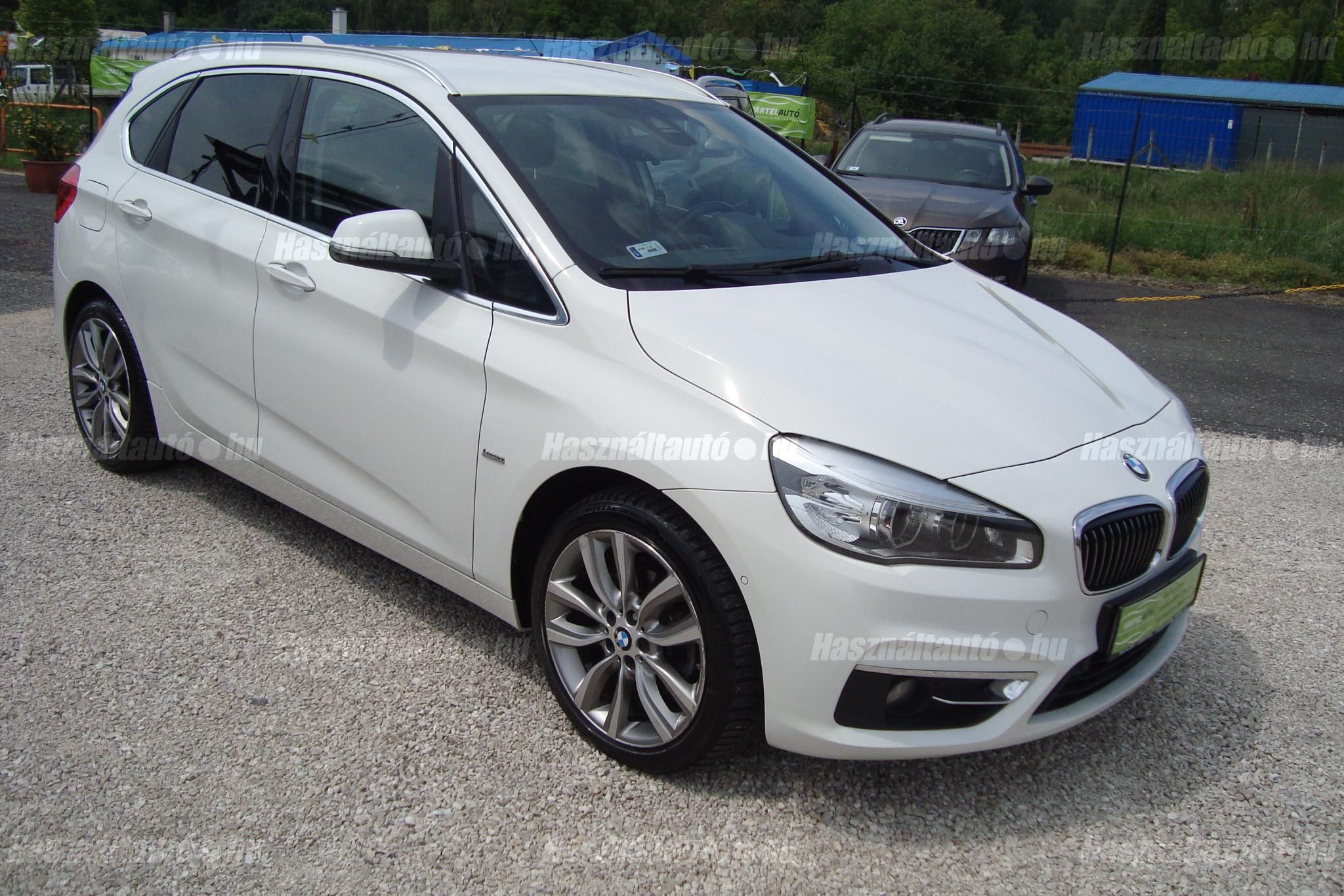 BMW 218 2015/6 - 1