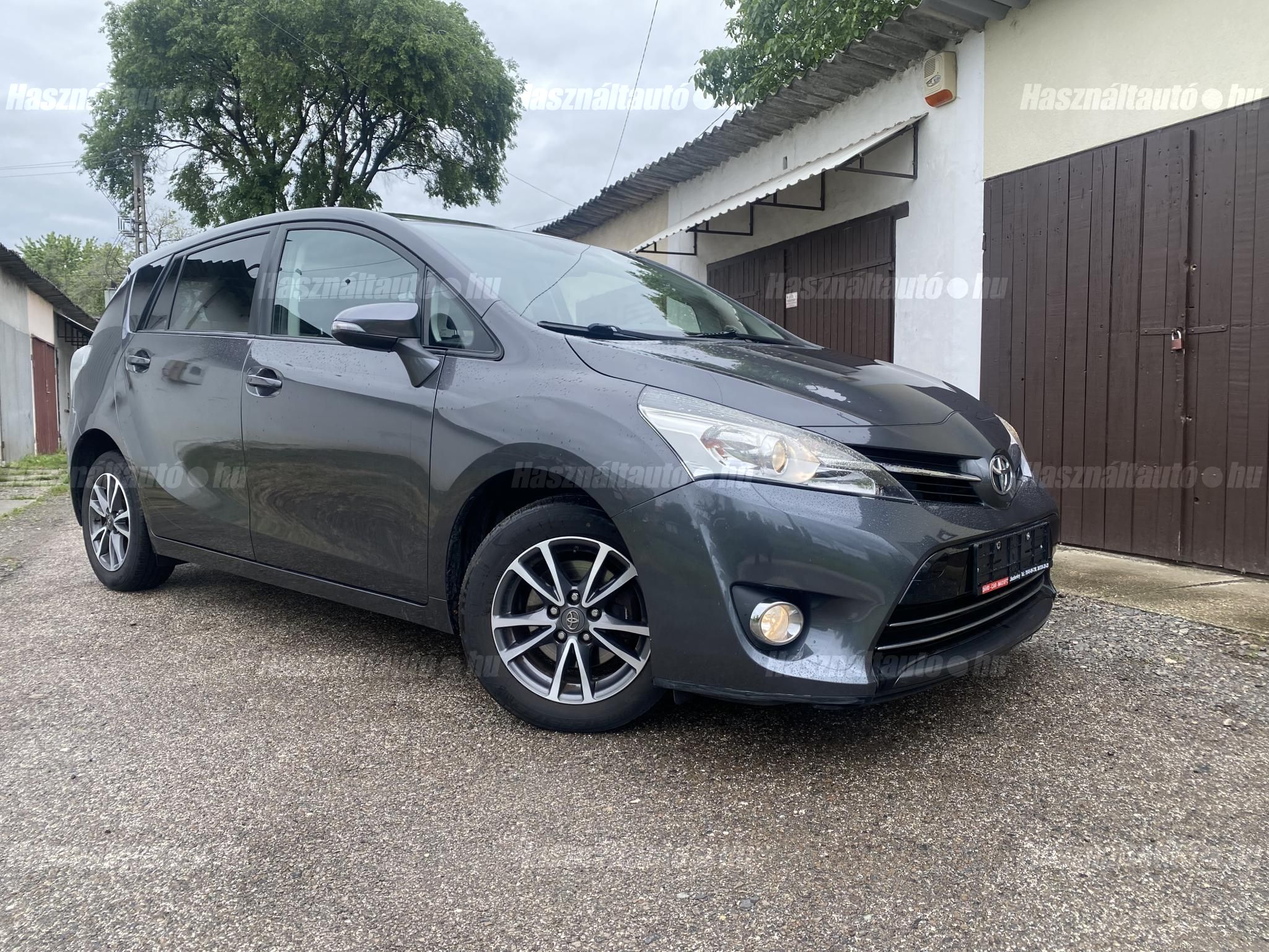 TOYOTA VERSO 2014/11 - 1