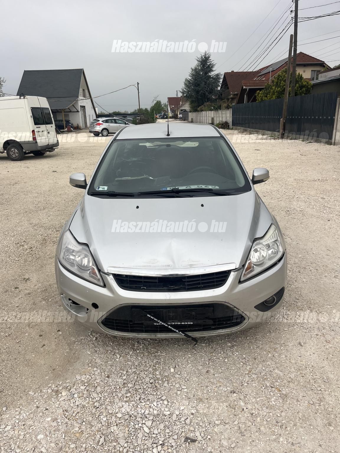 FORD FOCUS 2009/10 - 1