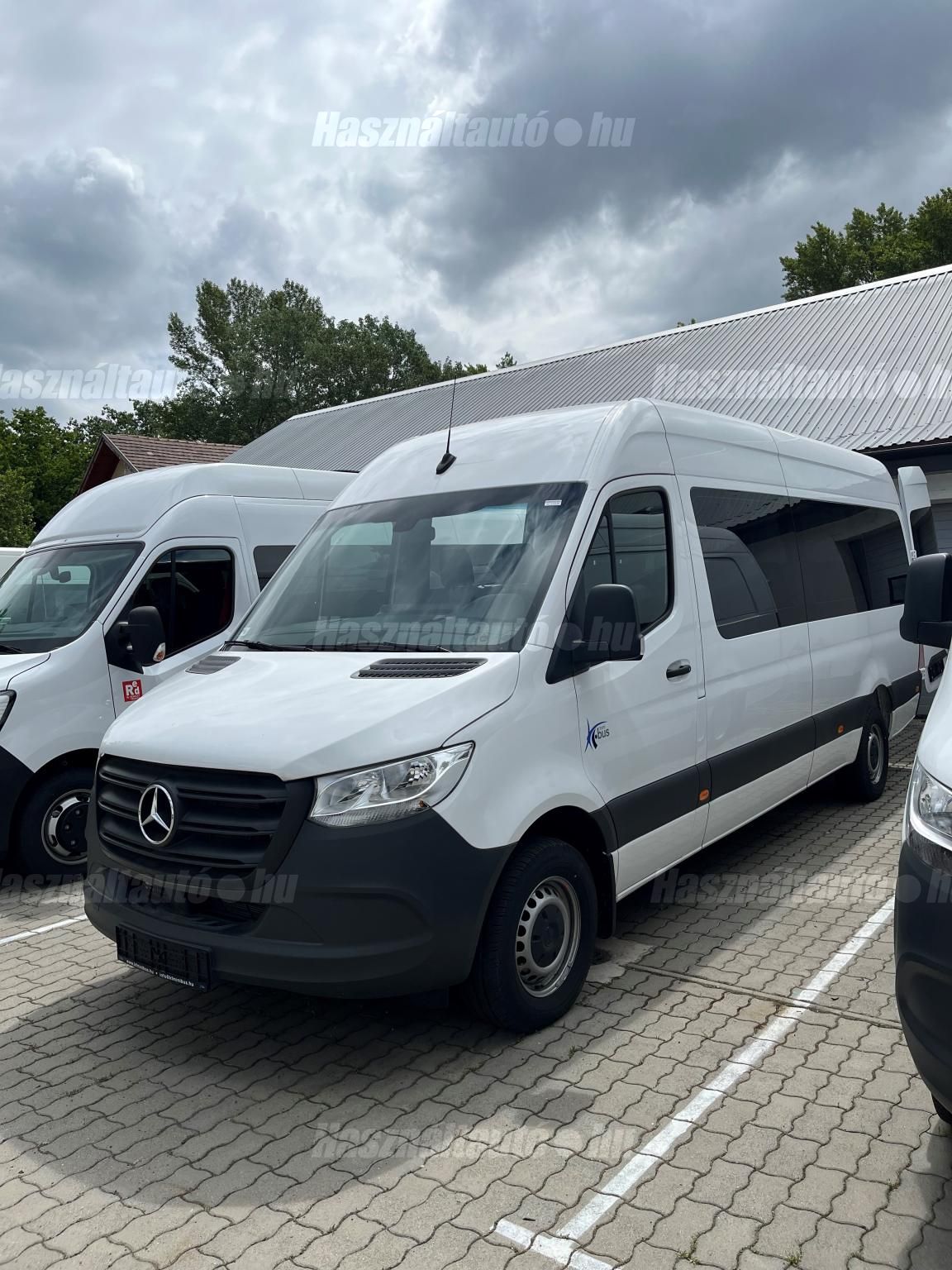 MERCEDES-BENZ 2023/5 - 1