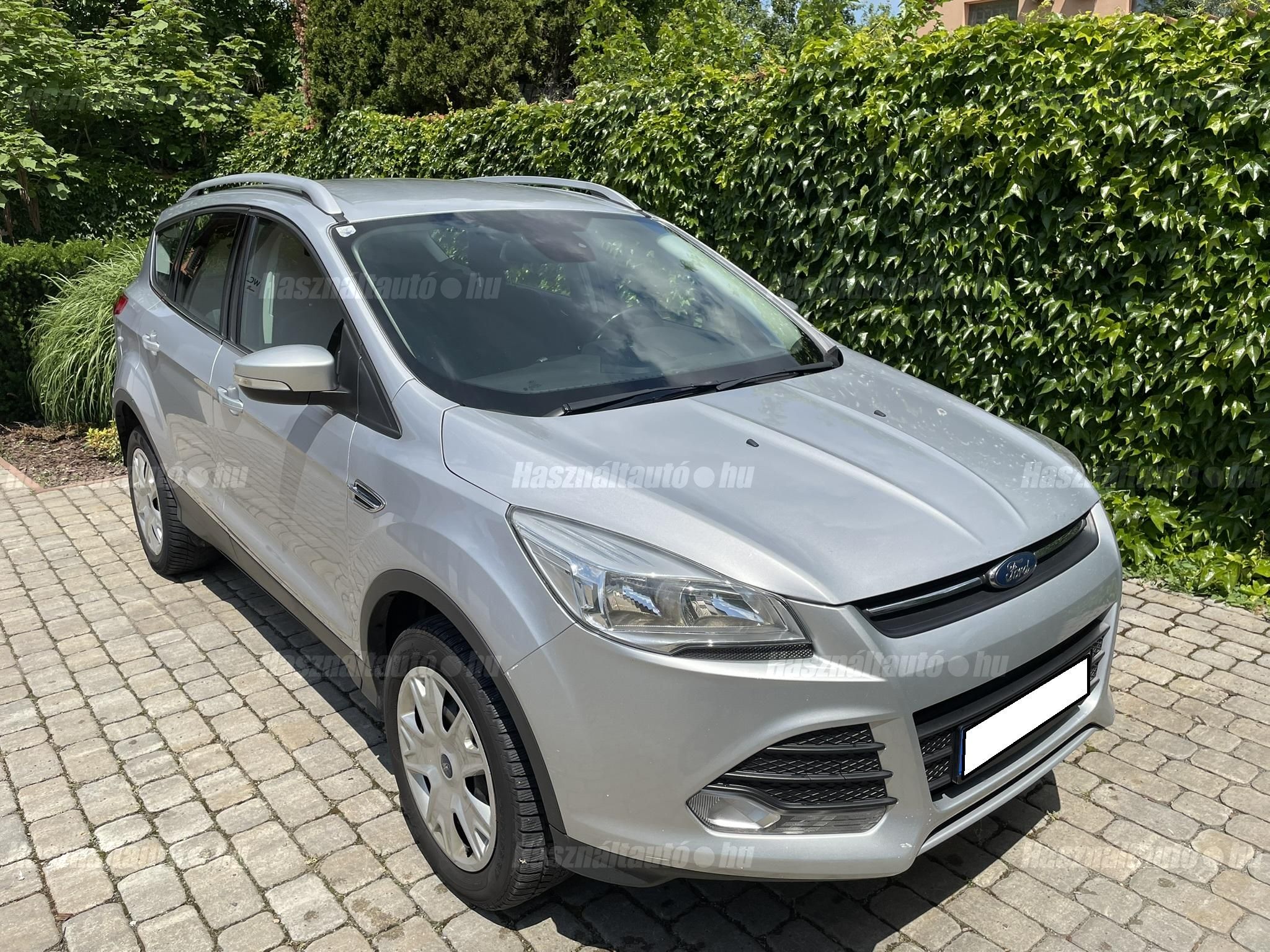 FORD KUGA 2016/8 - 1