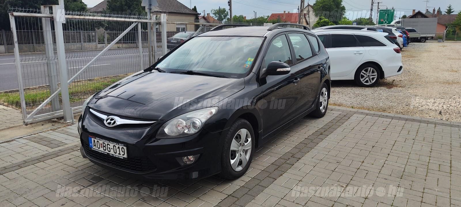 HYUNDAI I30 2011/9 - 1
