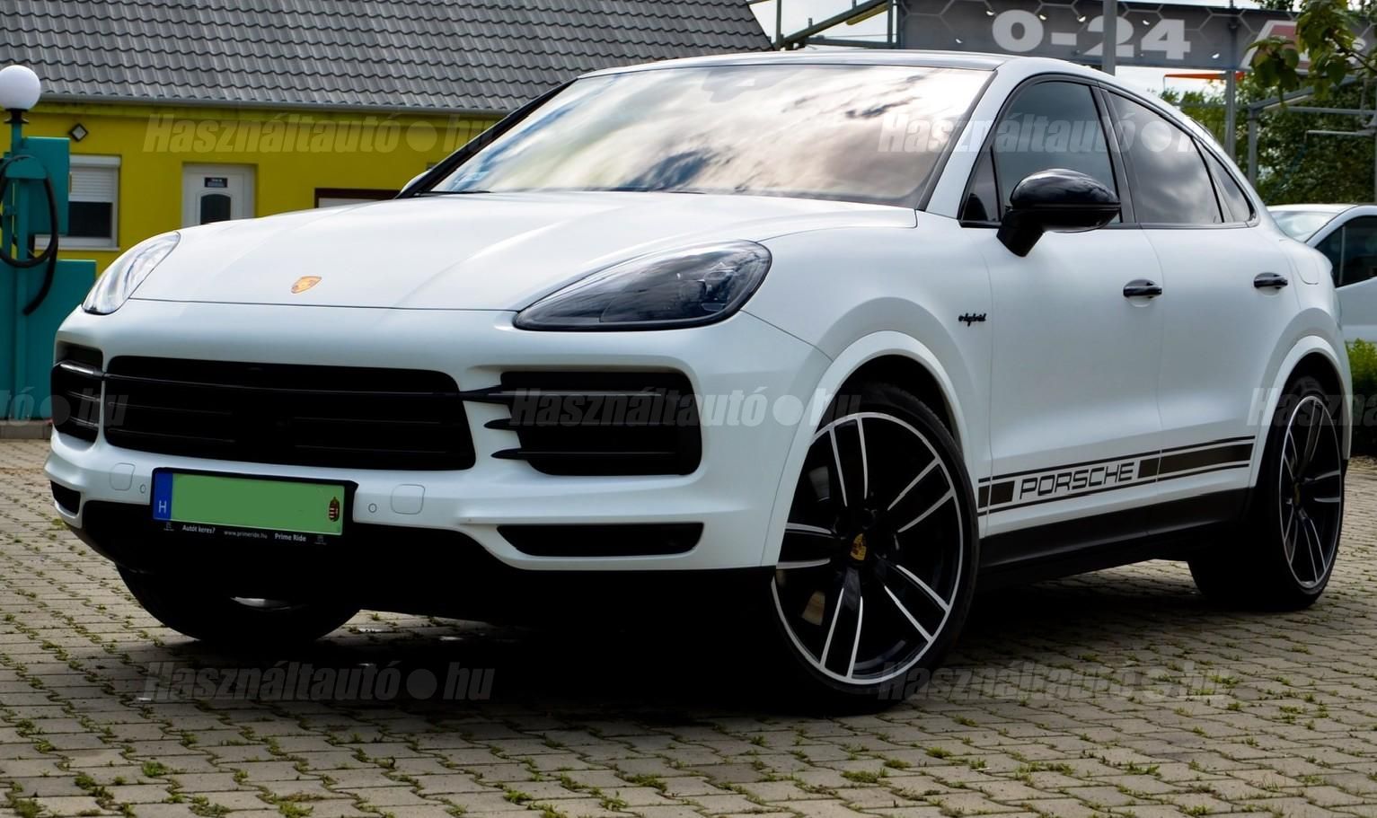 PORSCHE CAYENNE 2022/12 - 1