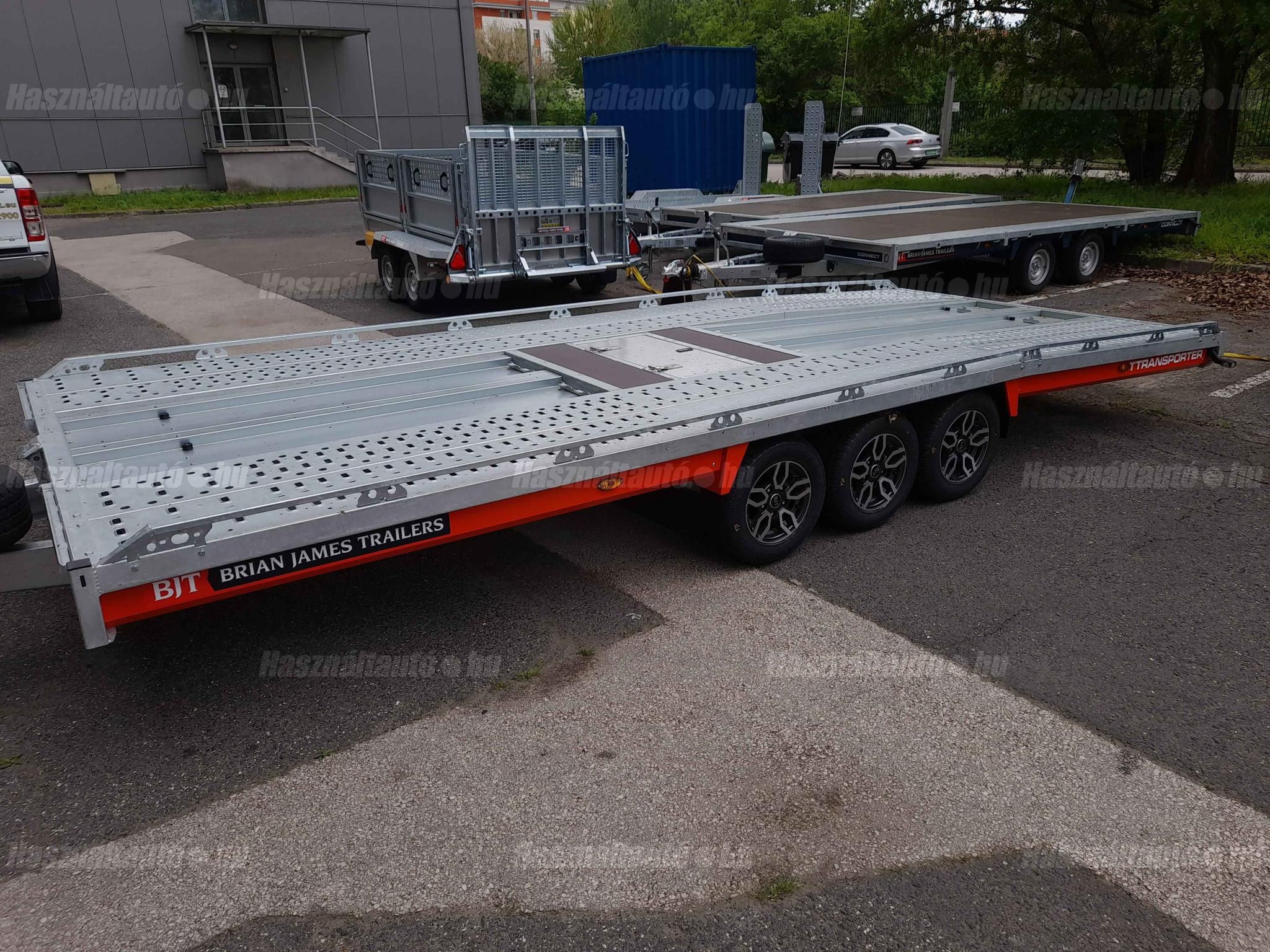 BRIAN JAMES TRAILERS 2025 - 1