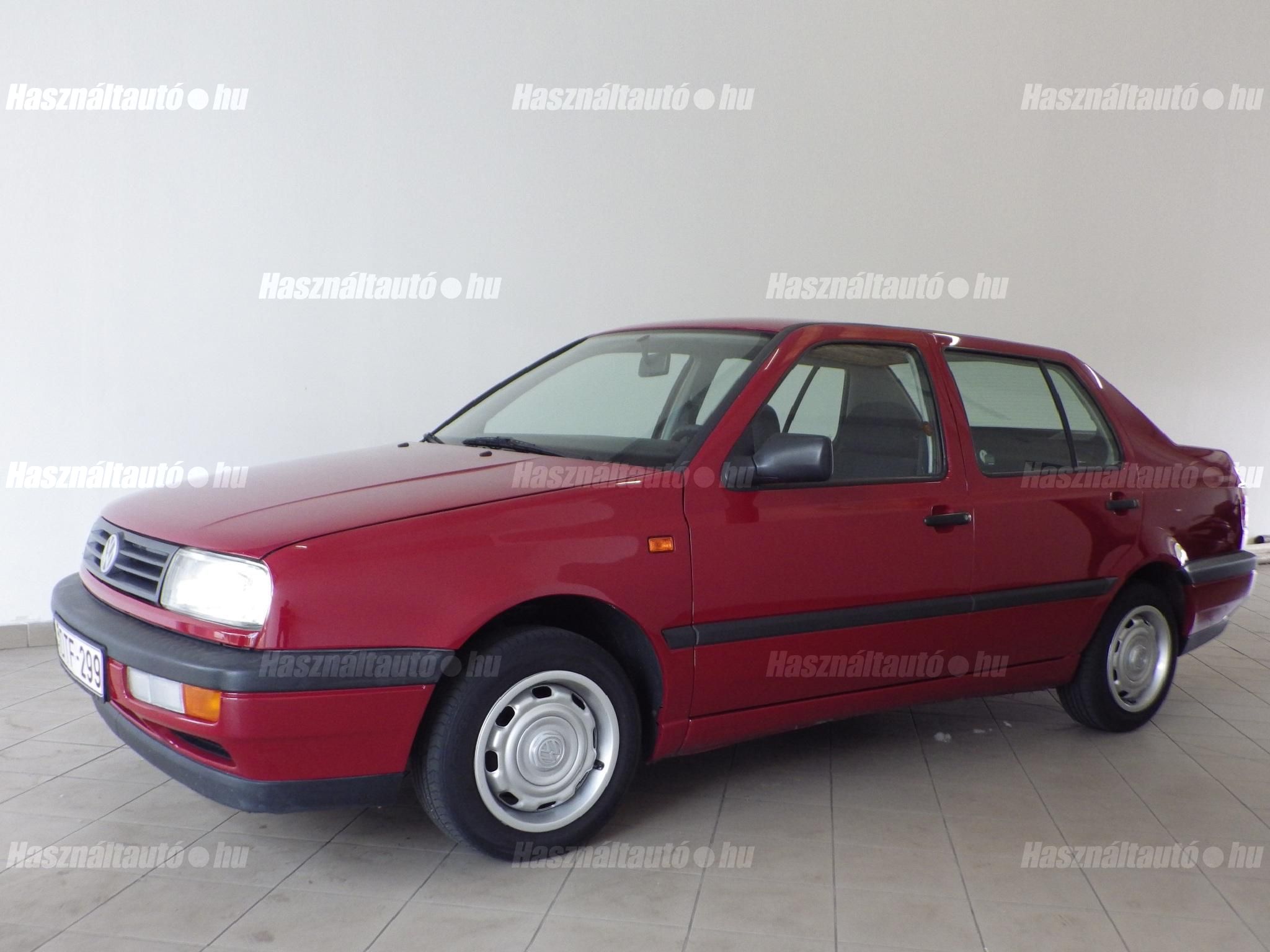 VOLKSWAGEN VENTO 1993/9 - 1
