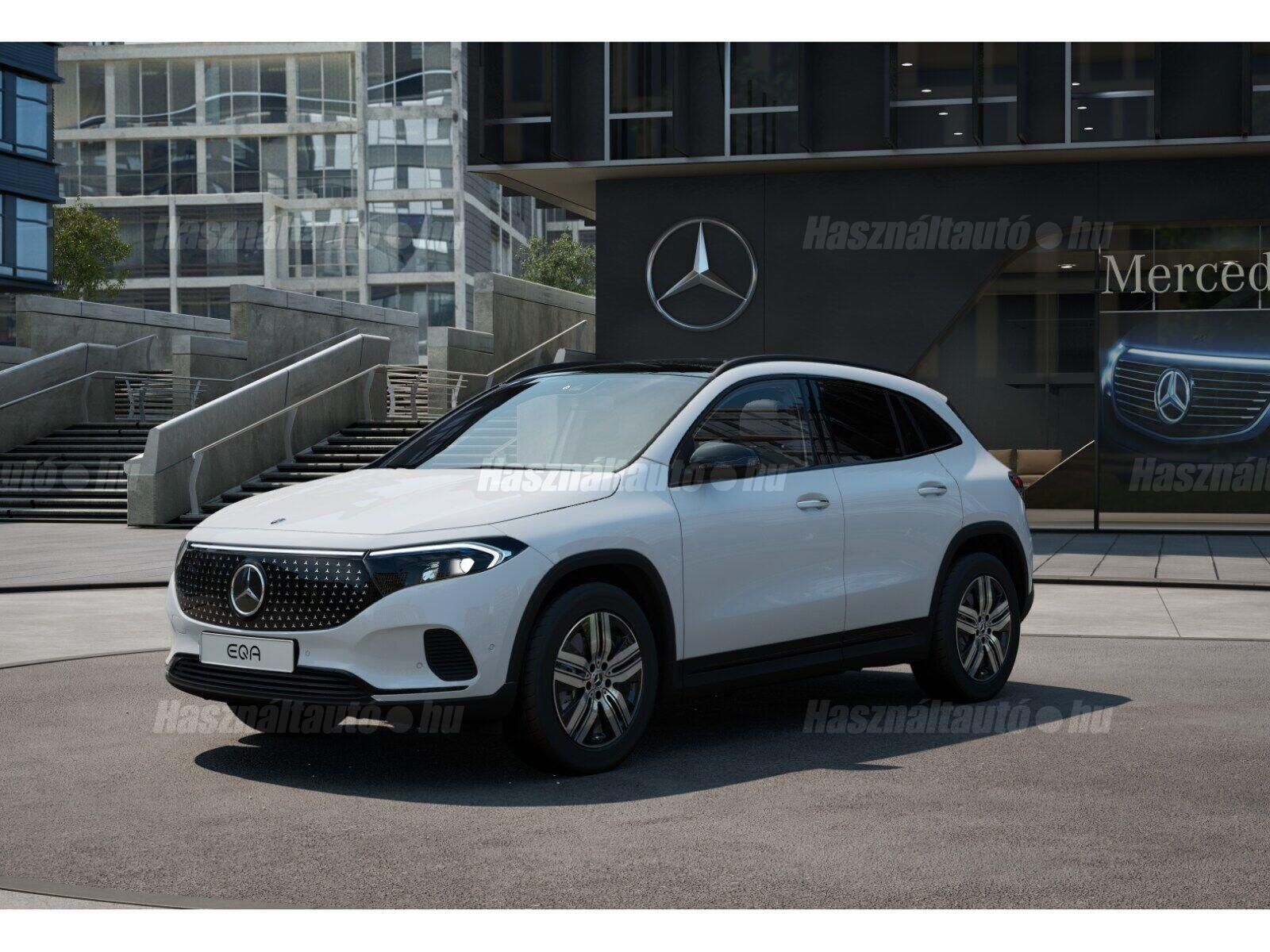 MERCEDES-BENZ EQA 2025 - 1