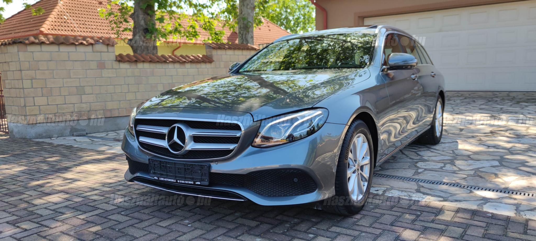 MERCEDES-BENZ E 220 2017/5 - 1