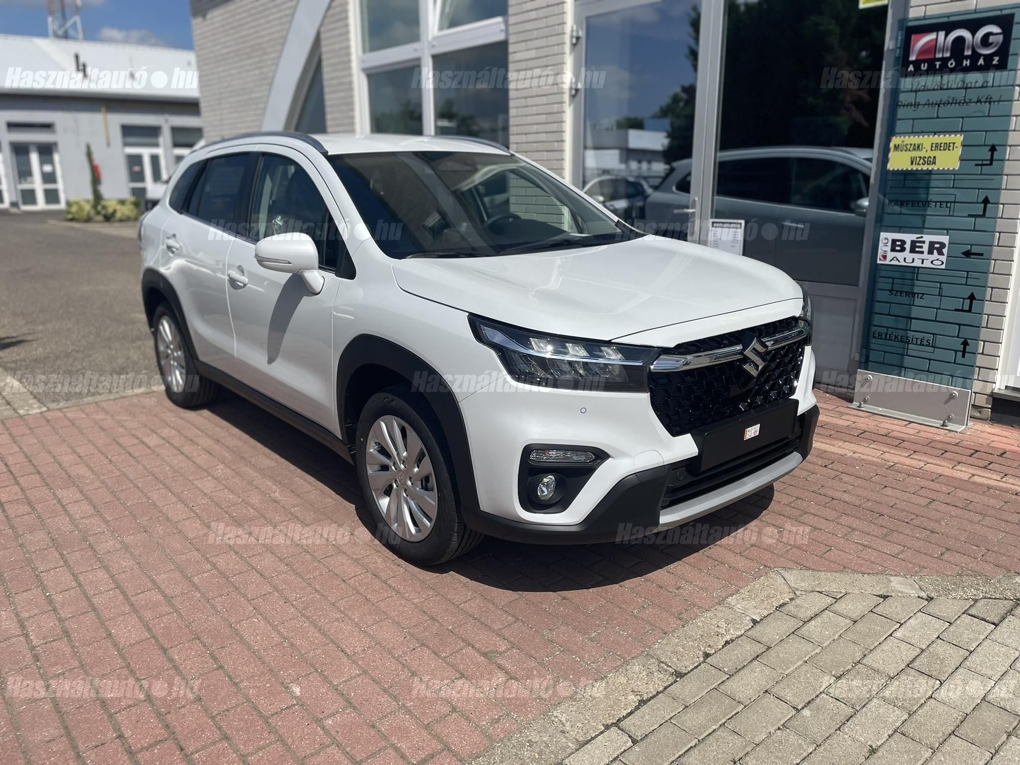 SUZUKI S-CROSS 2025 - 1