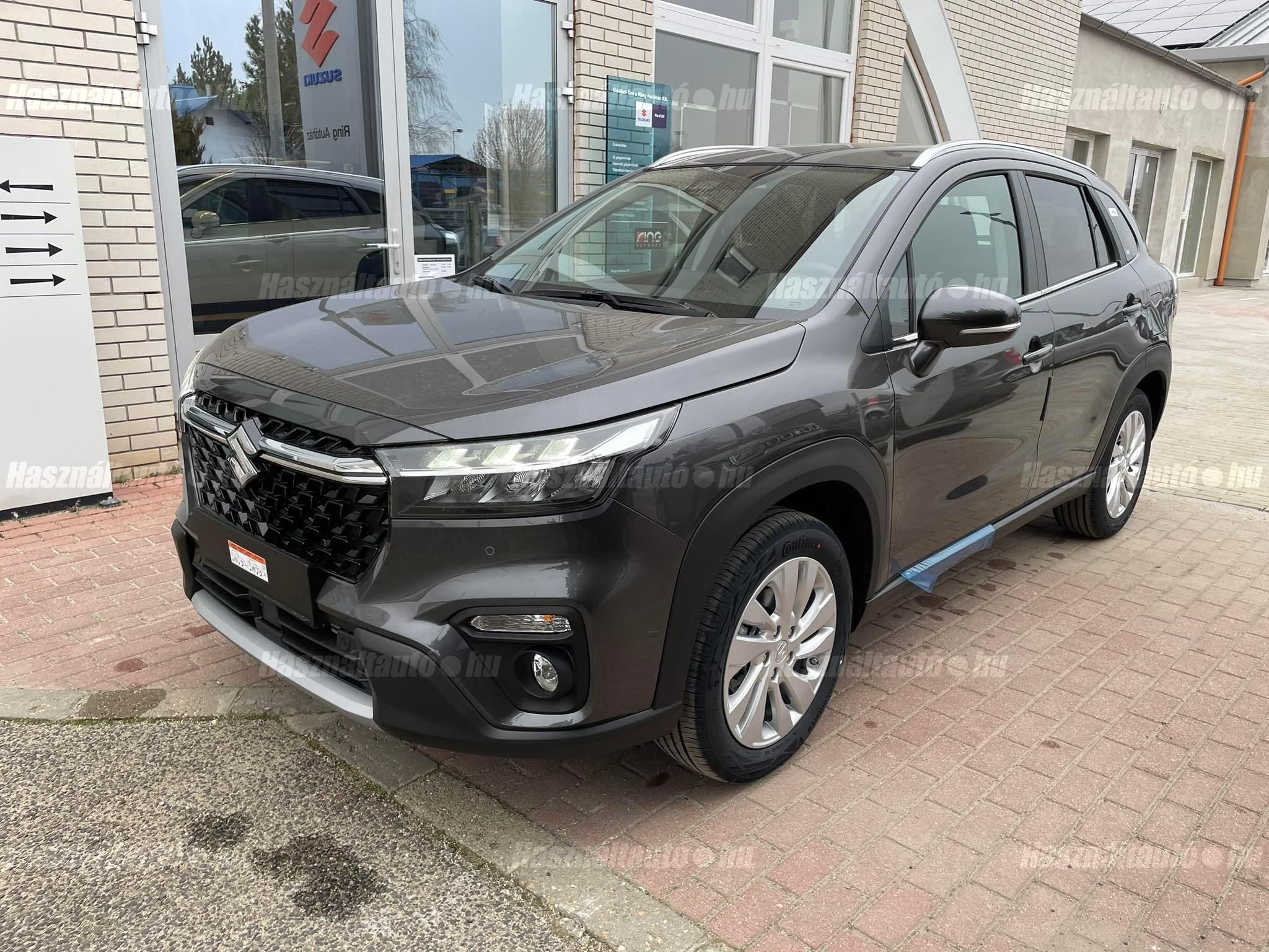SUZUKI S-CROSS 2025 - 1