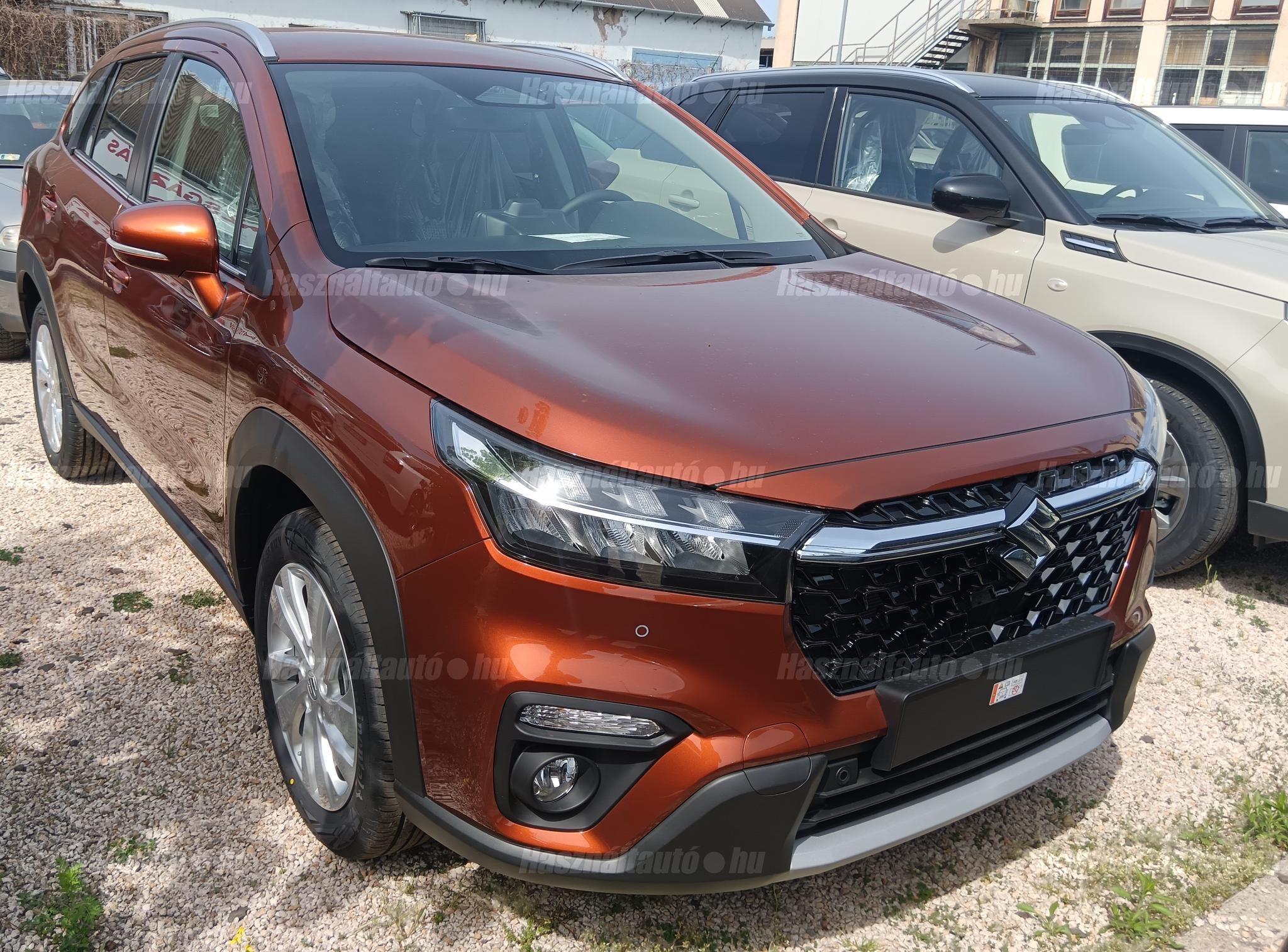 SUZUKI S-CROSS 2025/7 - 1