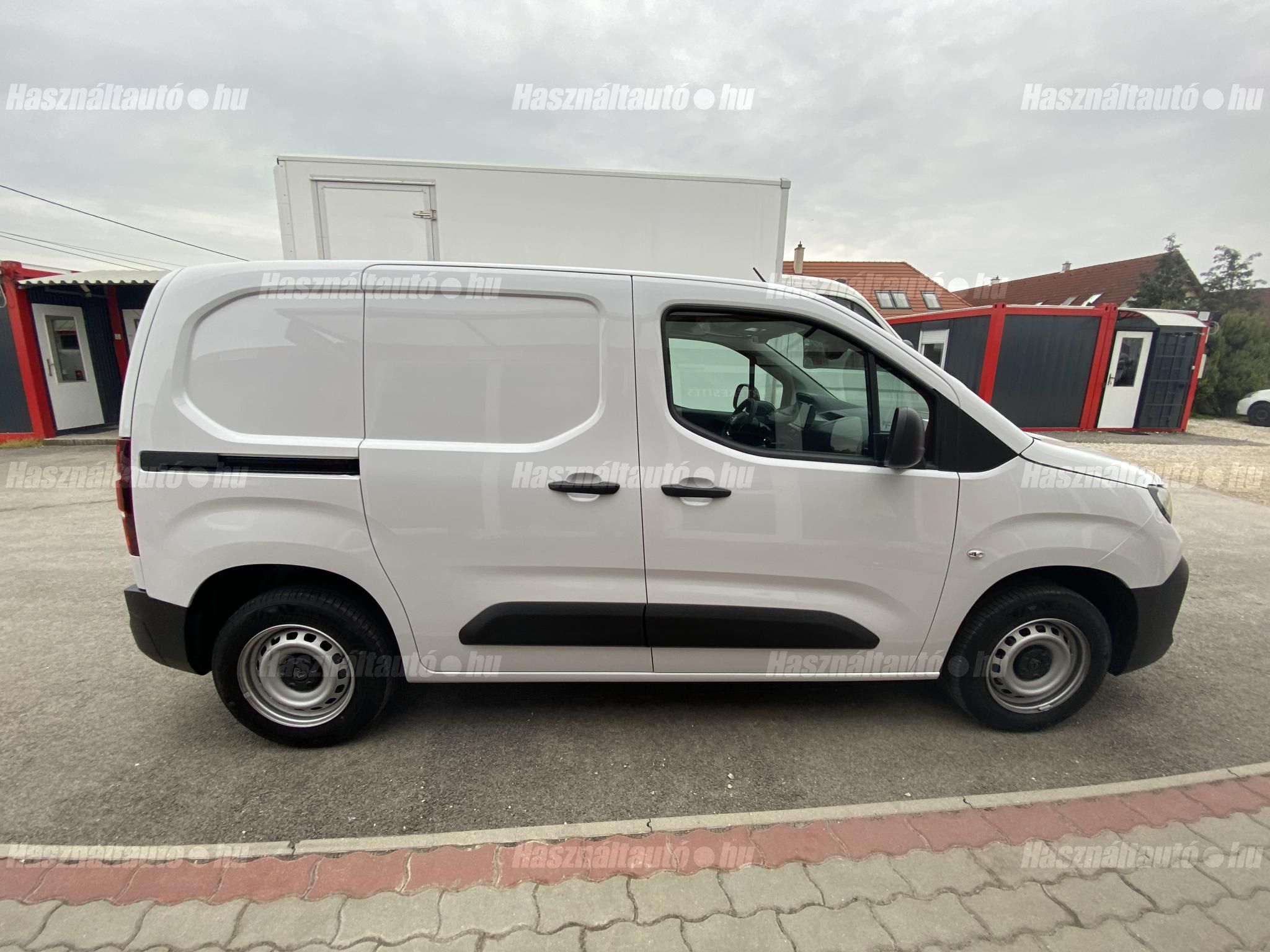 FIAT DOBLO 2025 - 1