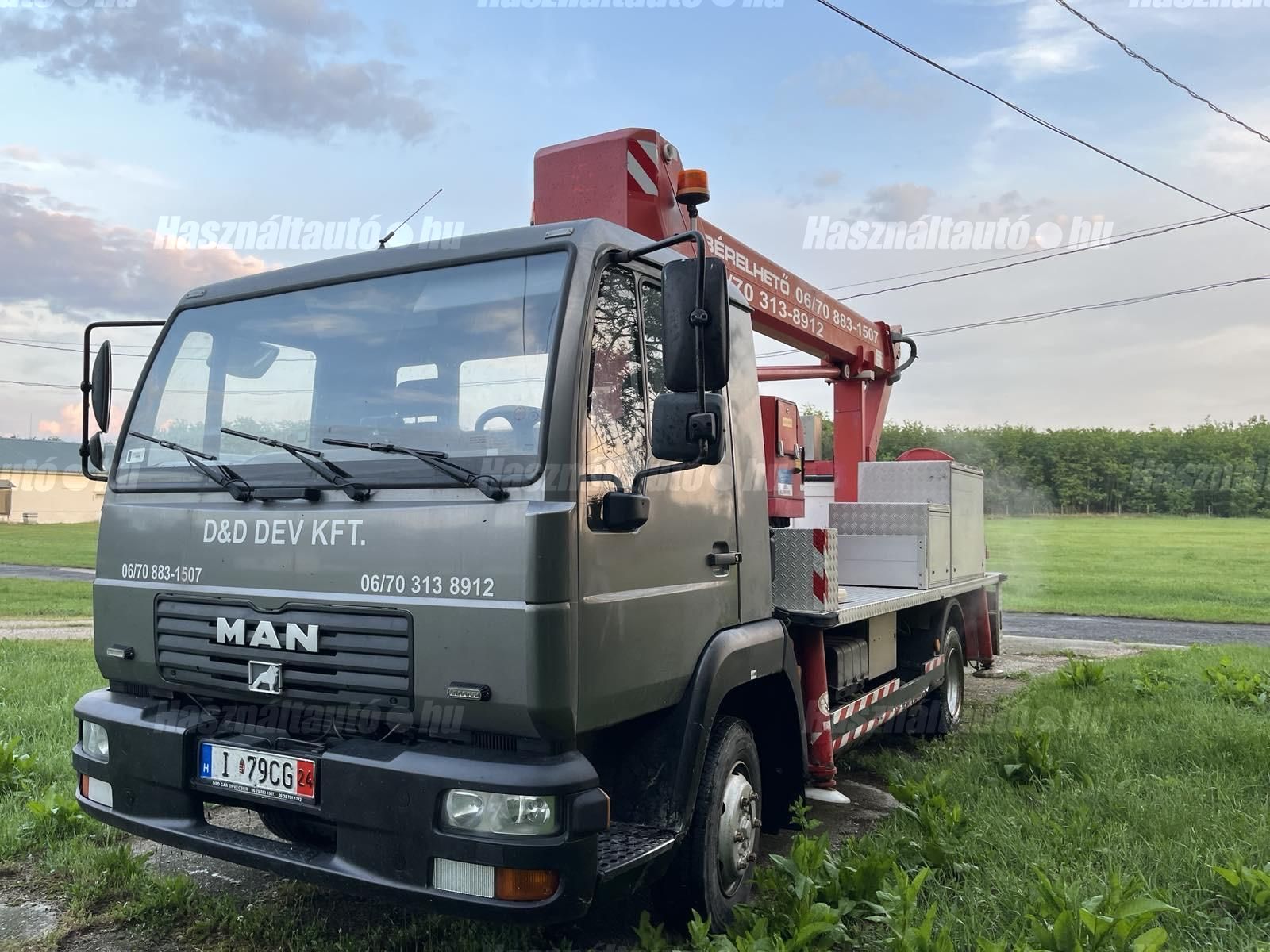 MAN 2001 - 1