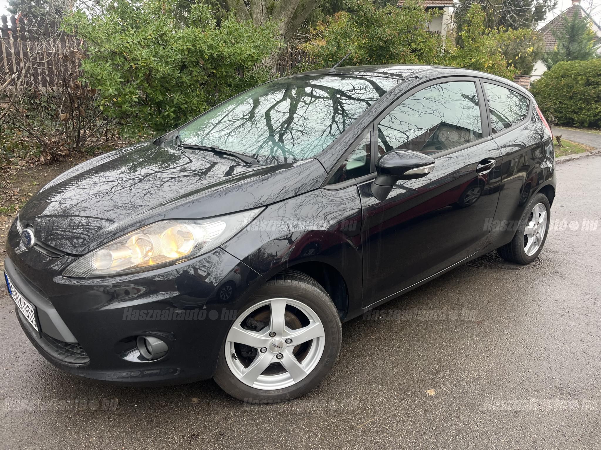 FORD FIESTA 2011/5 - 1