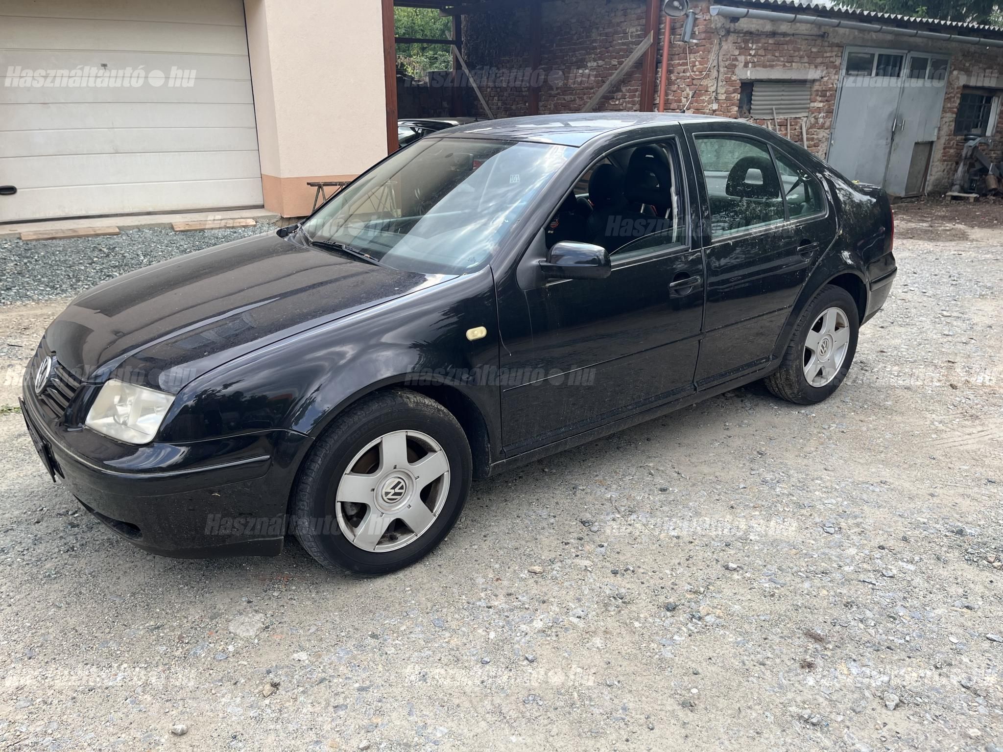 VOLKSWAGEN BORA 1999/8 - 1